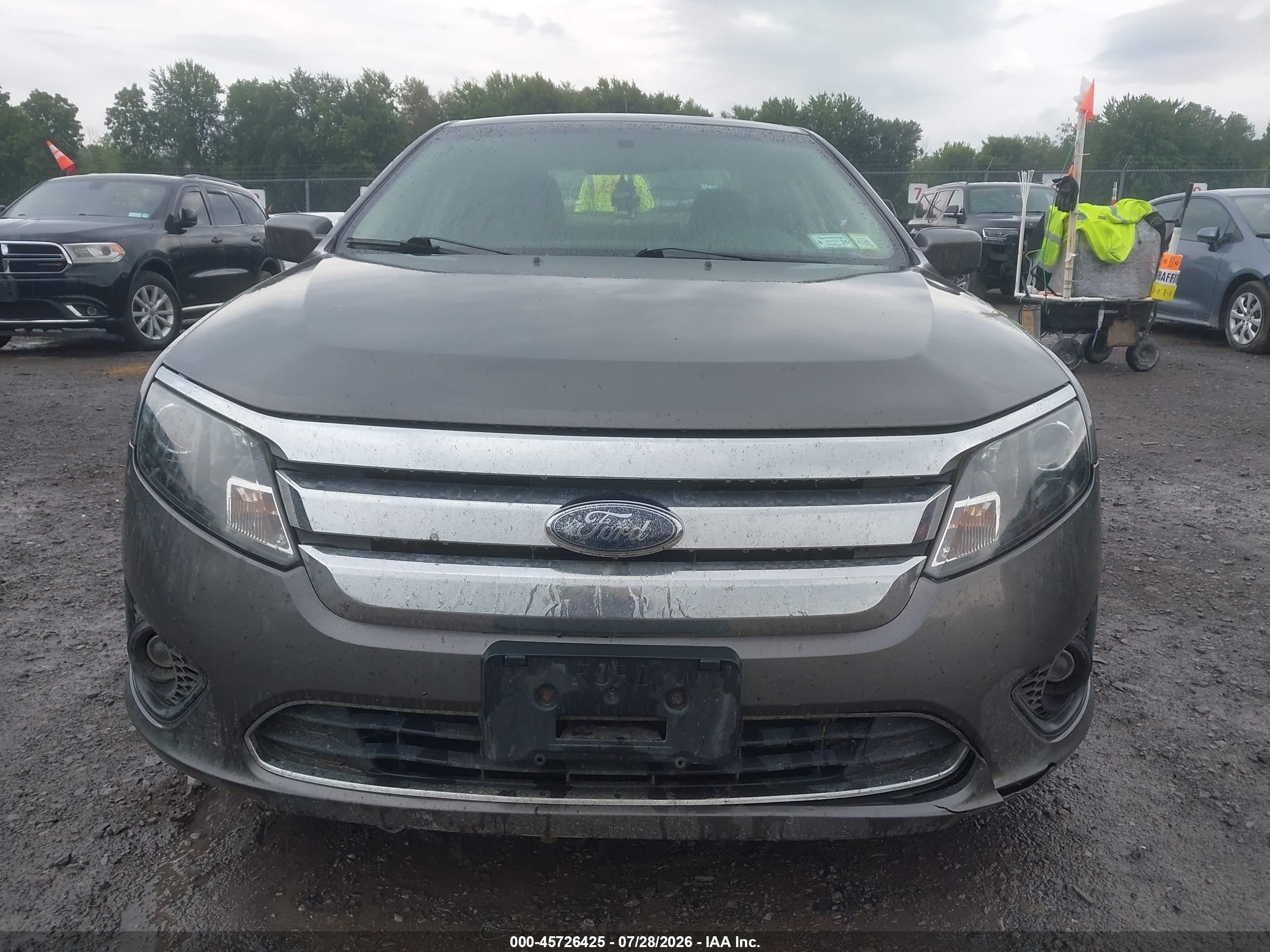 2010 Ford Fusion Se Gray vin: 3FAHP0HA5AR242009