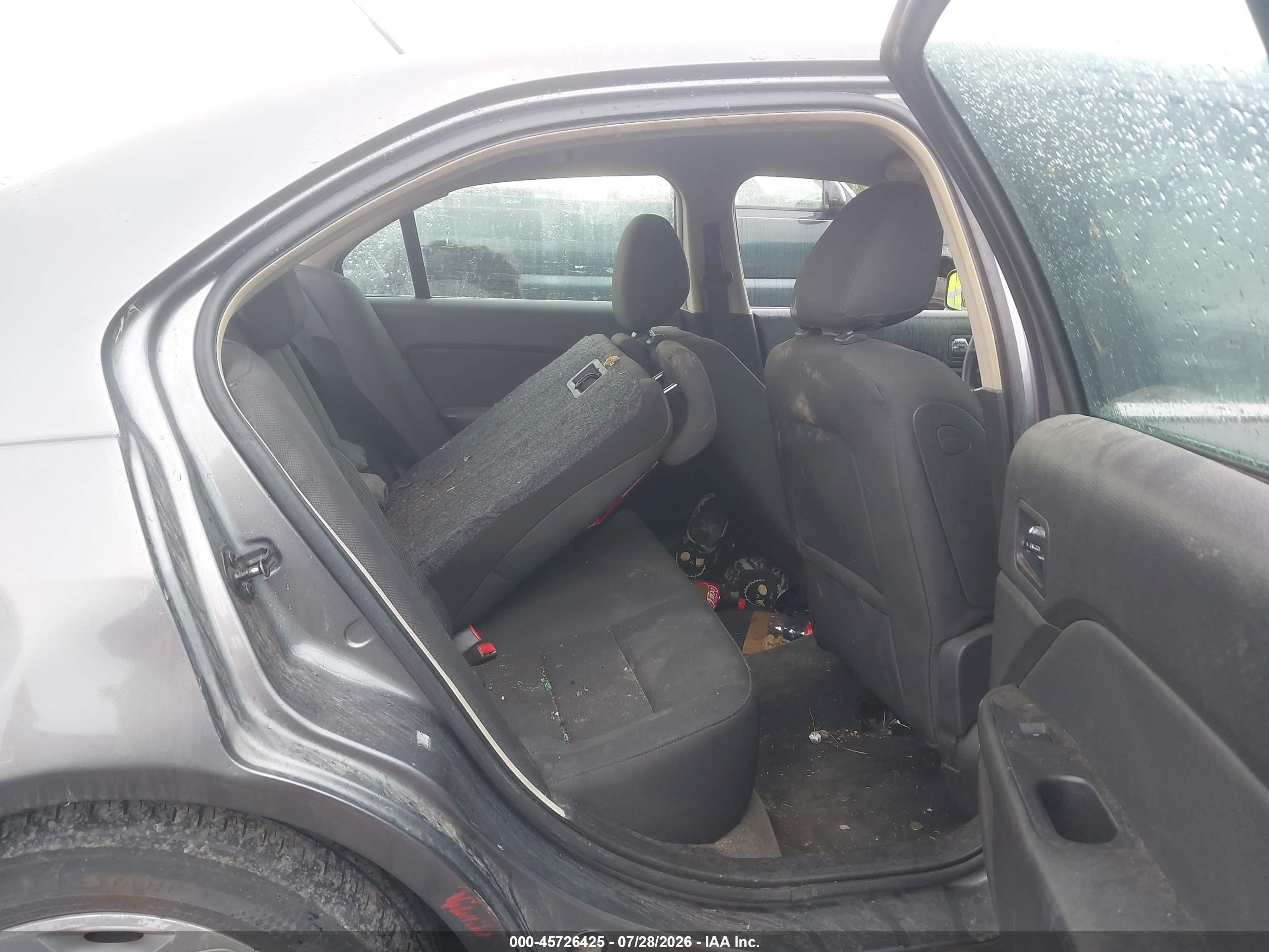 2010 Ford Fusion Se Gray vin: 3FAHP0HA5AR242009
