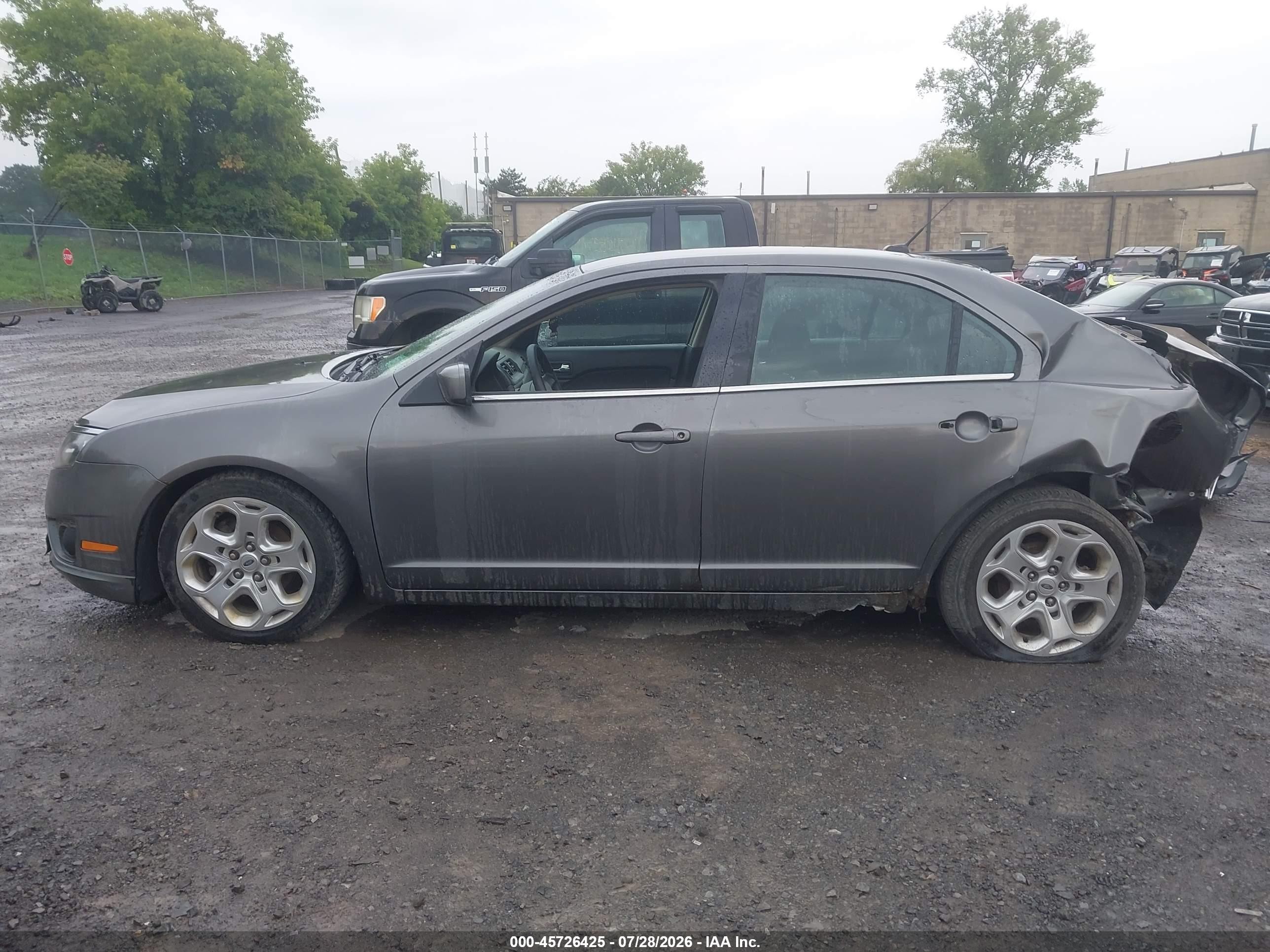 2010 Ford Fusion Se Gray vin: 3FAHP0HA5AR242009