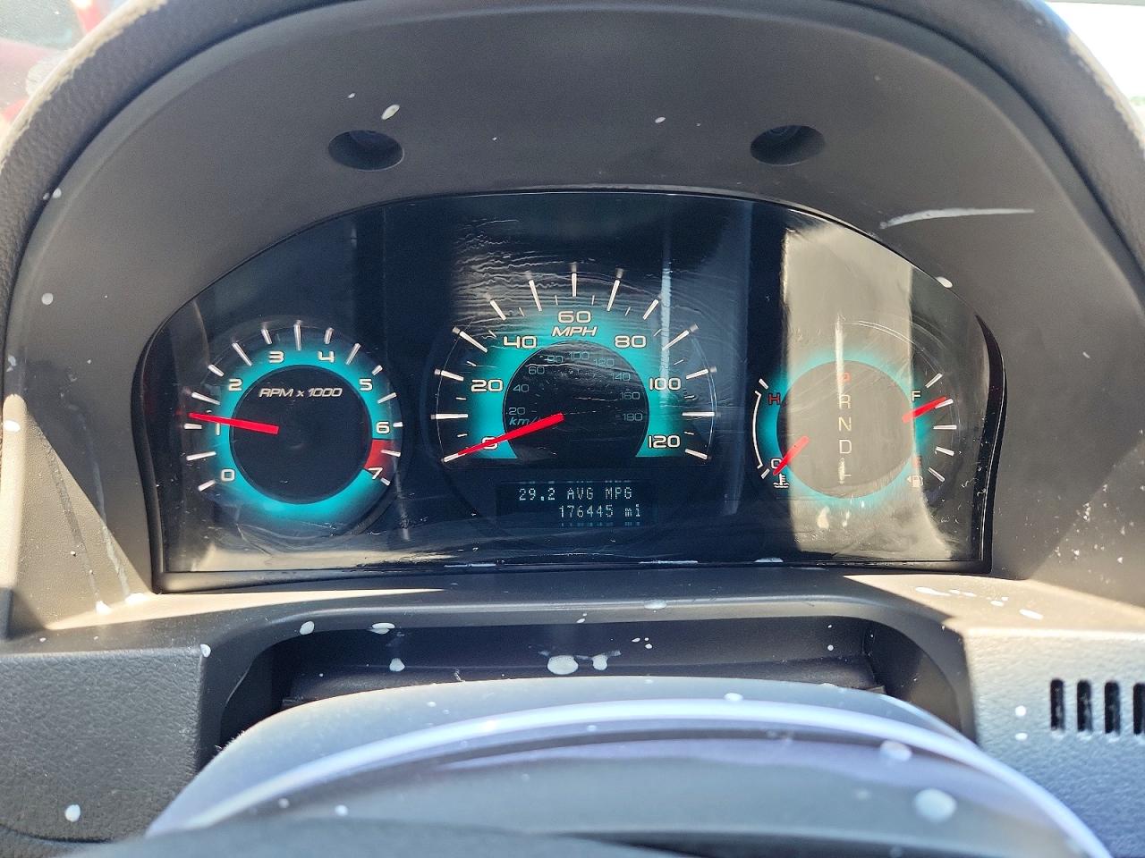 2010 Ford Fusion Se Black vin: 3FAHP0HA5AR252152