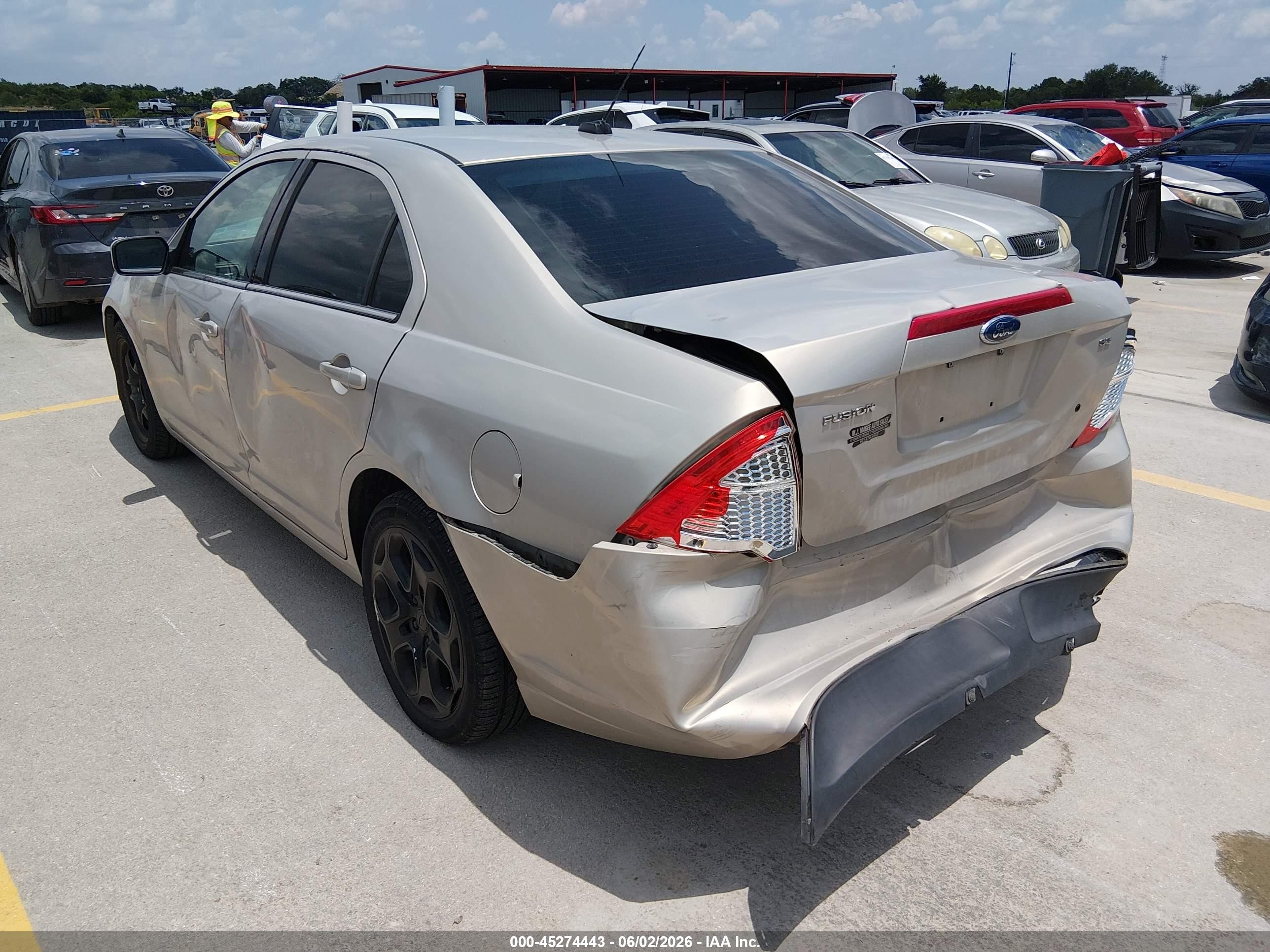 2010 Ford Fusion Se Cream vin: 3FAHP0HA5AR272594