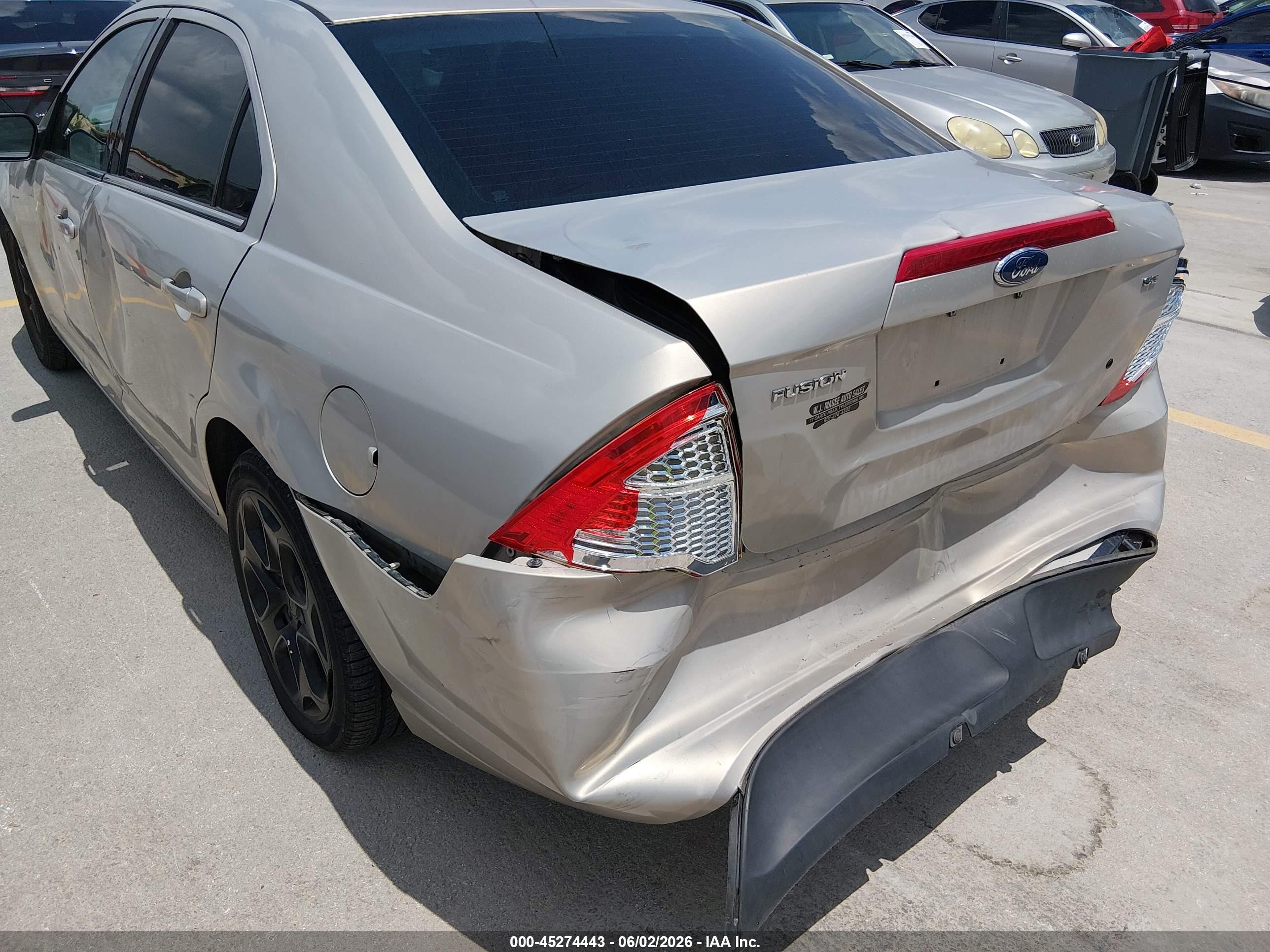 2010 Ford Fusion Se Cream vin: 3FAHP0HA5AR272594