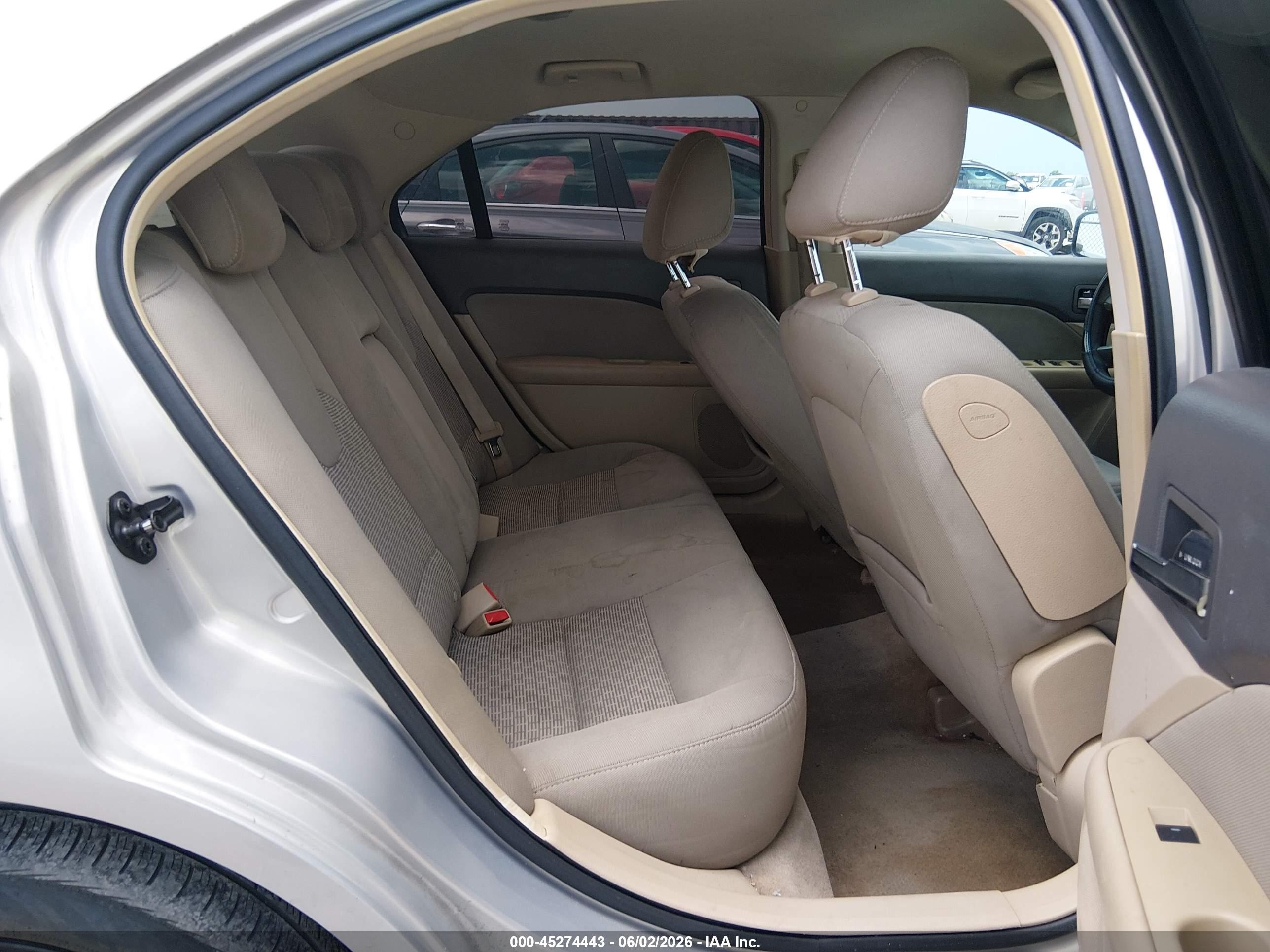 2010 Ford Fusion Se Cream vin: 3FAHP0HA5AR272594