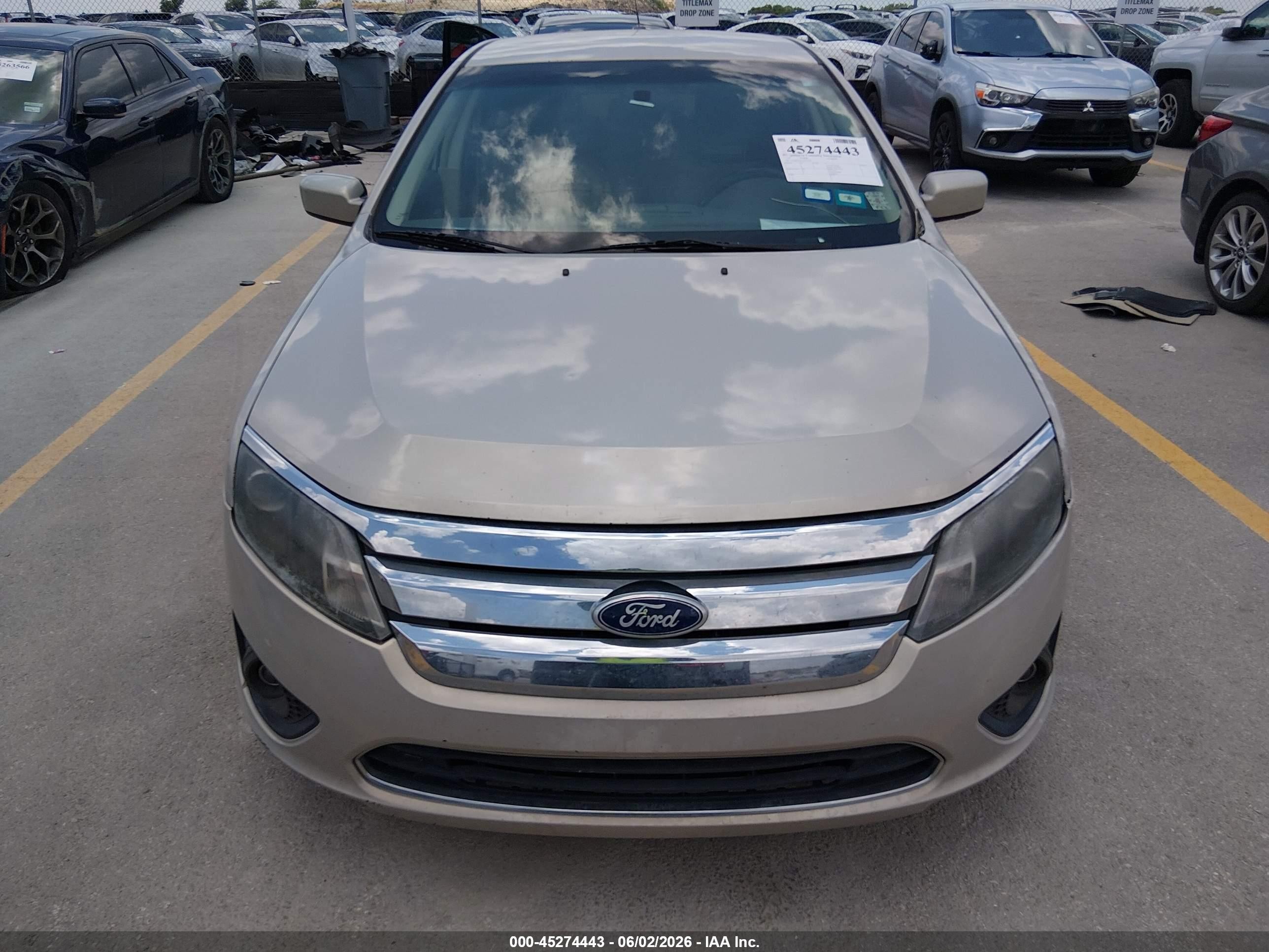 2010 Ford Fusion Se Cream vin: 3FAHP0HA5AR272594