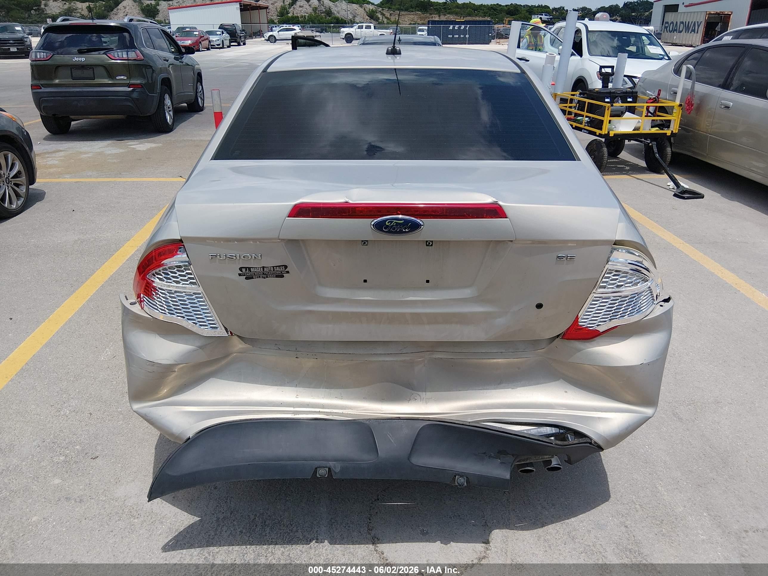 2010 Ford Fusion Se Cream vin: 3FAHP0HA5AR272594