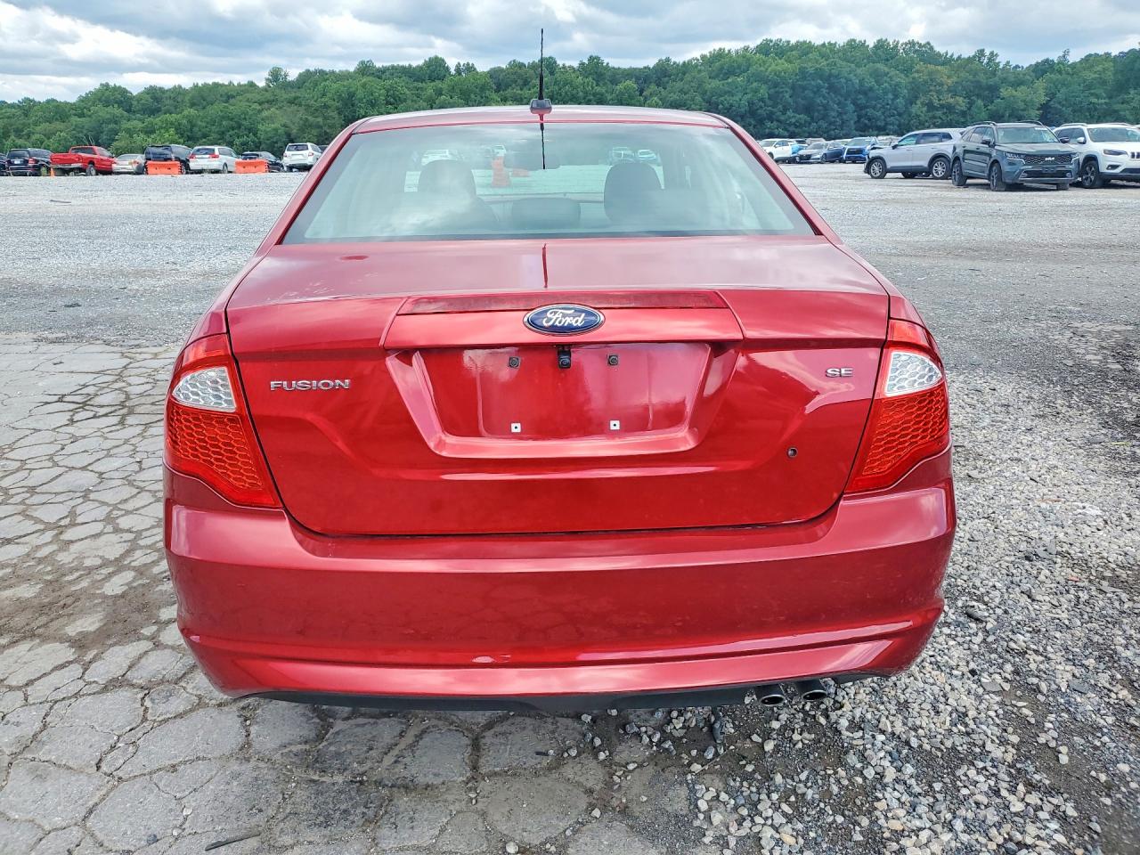 2010 Ford Fusion Se Red vin: 3FAHP0HA5AR294904