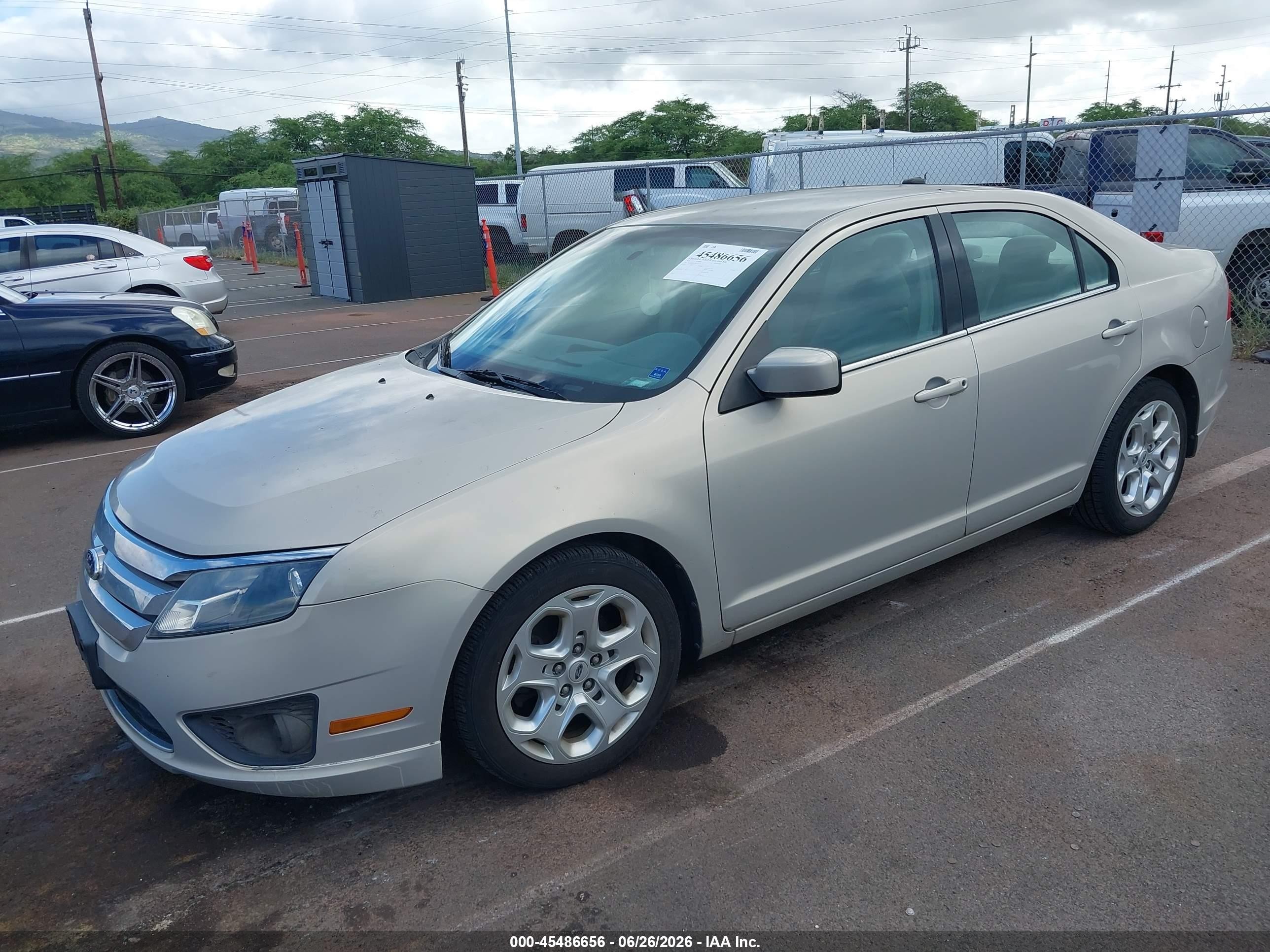 2010 Ford Fusion Se Золотой vin: 3FAHP0HA5AR310289