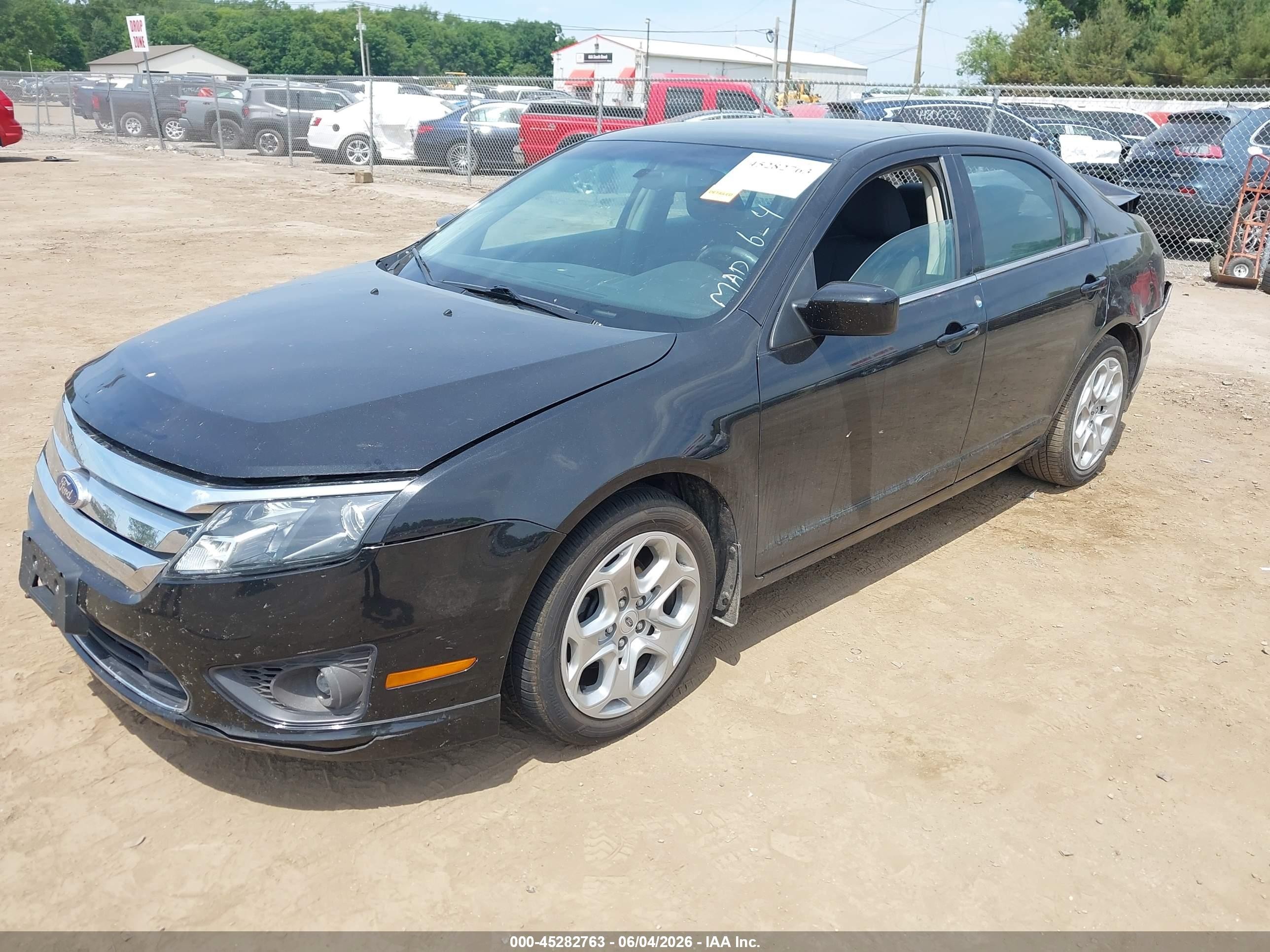 2010 Ford Fusion Se Black vin: 3FAHP0HA5AR318280