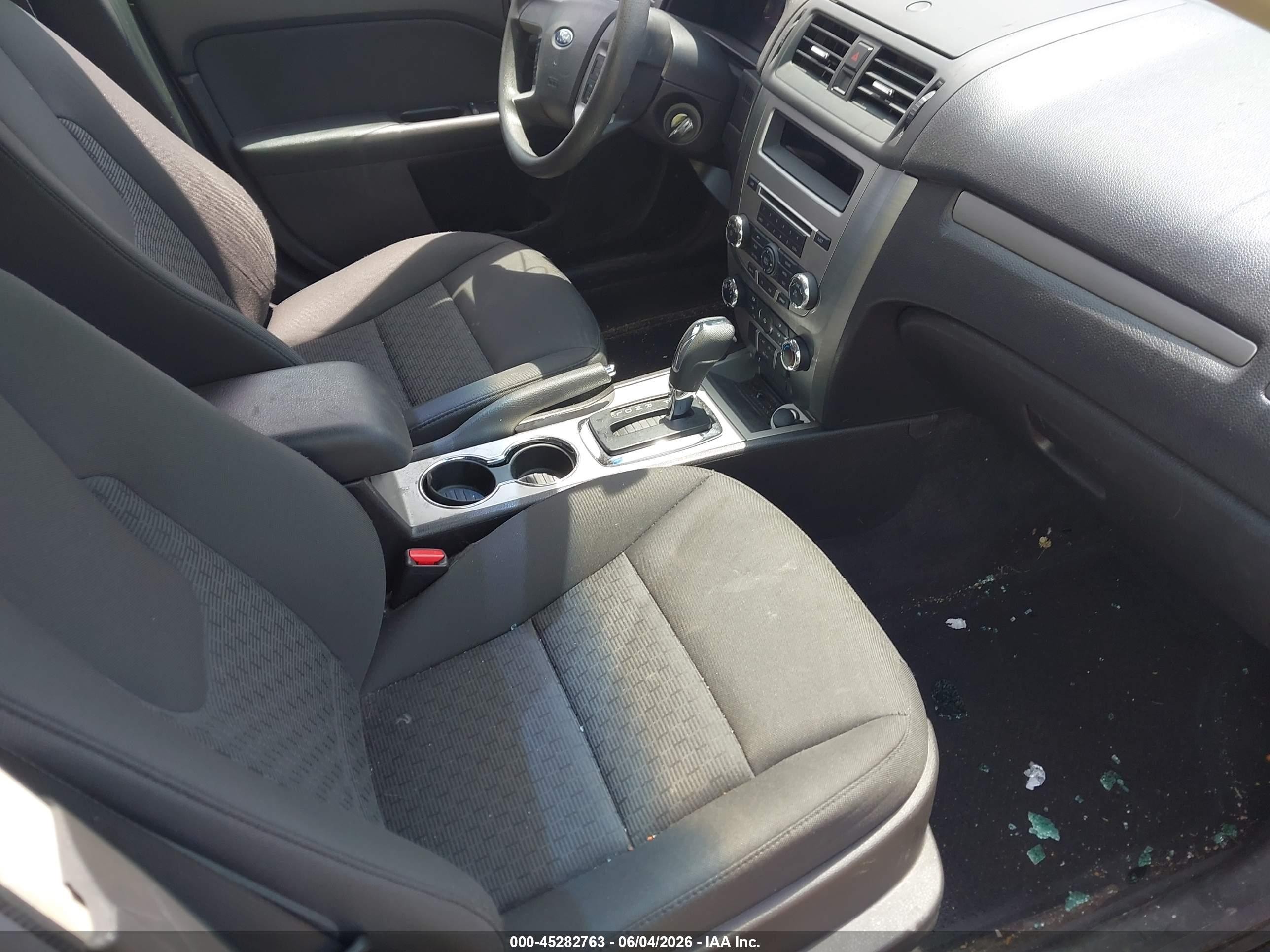 2010 Ford Fusion Se Black vin: 3FAHP0HA5AR318280