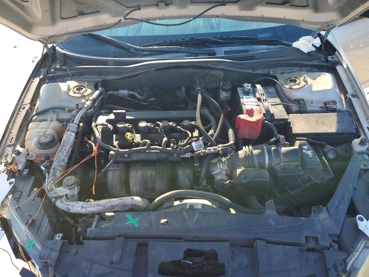 2010 Ford Fusion Se Silver vin: 3FAHP0HA5AR354230