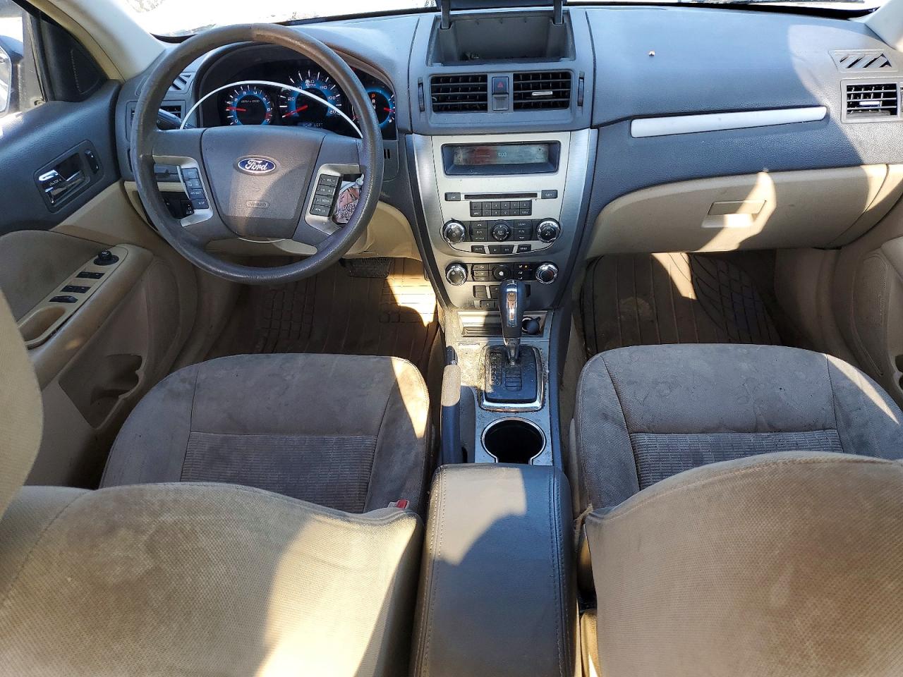 2010 Ford Fusion Se Silver vin: 3FAHP0HA5AR354230