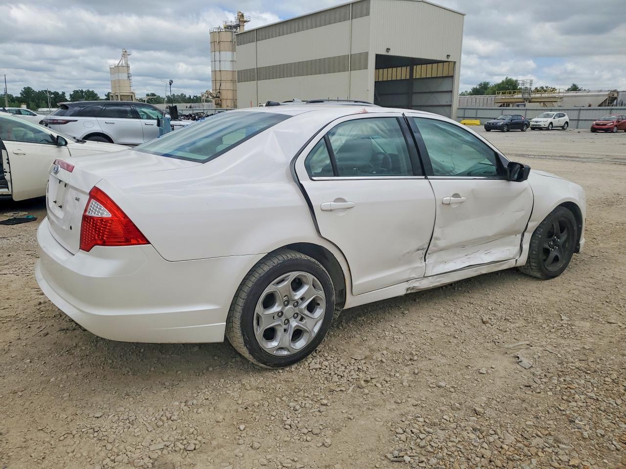 2010 Ford Fusion Se White vin: 3FAHP0HA5AR355121