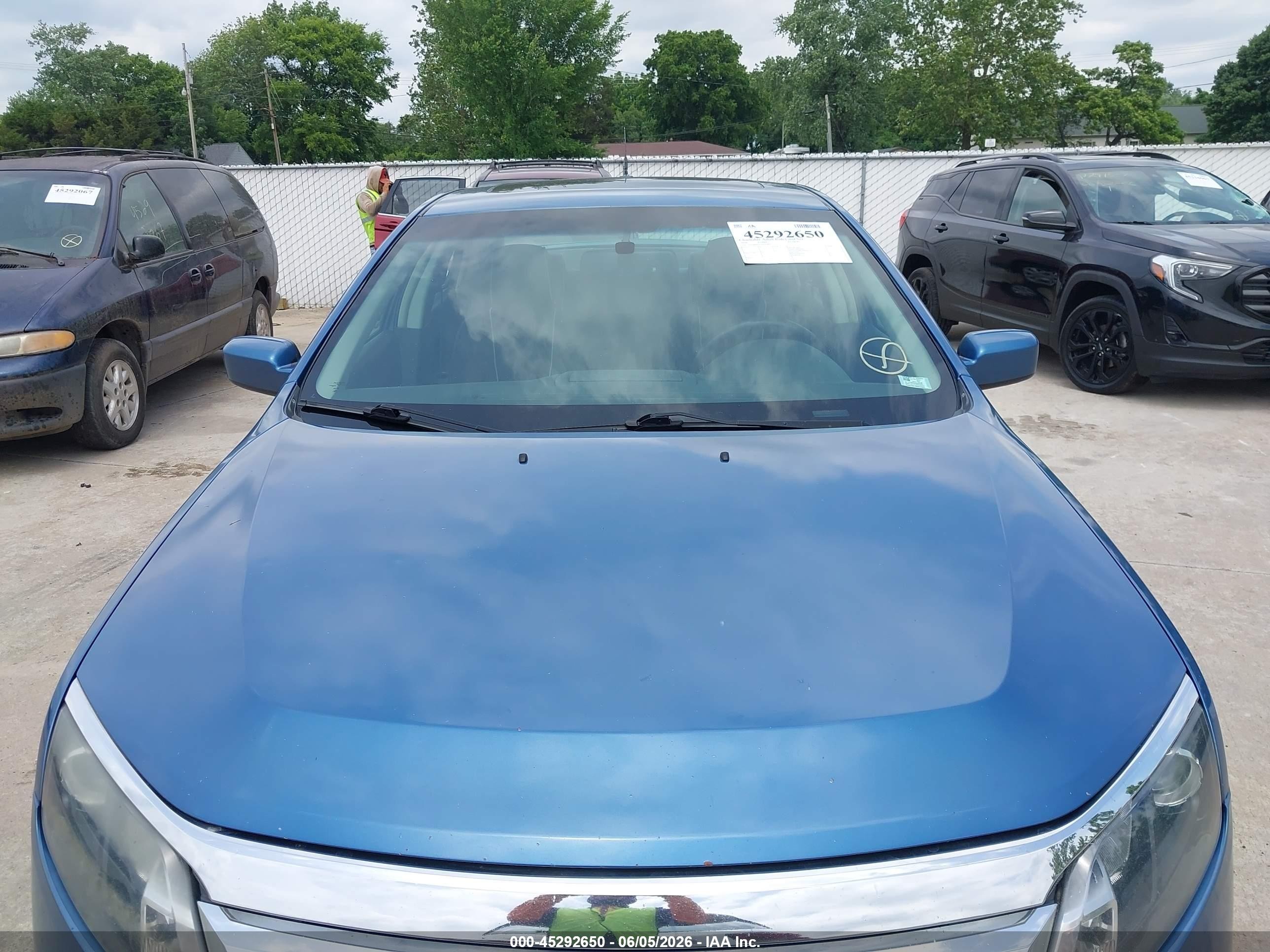 2010 Ford Fusion Se Blue vin: 3FAHP0HA5AR365891