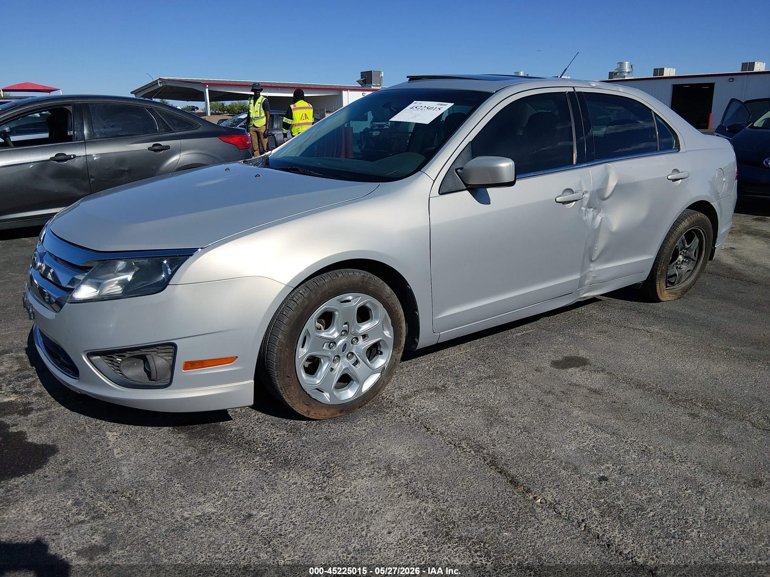 2010 Ford Fusion Se Beige vin: 3FAHP0HA5AR371898