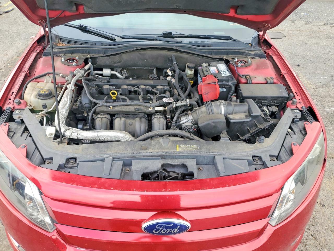 2010 Ford Fusion Se Red vin: 3FAHP0HA5AR392329