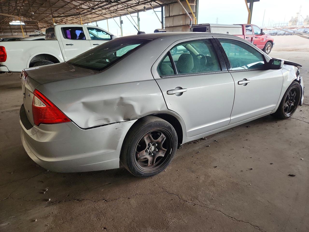 2010 Ford Fusion Se Silver vin: 3FAHP0HA5AR395893