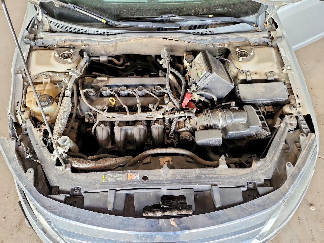 2010 Ford Fusion Se Silver vin: 3FAHP0HA5AR395893