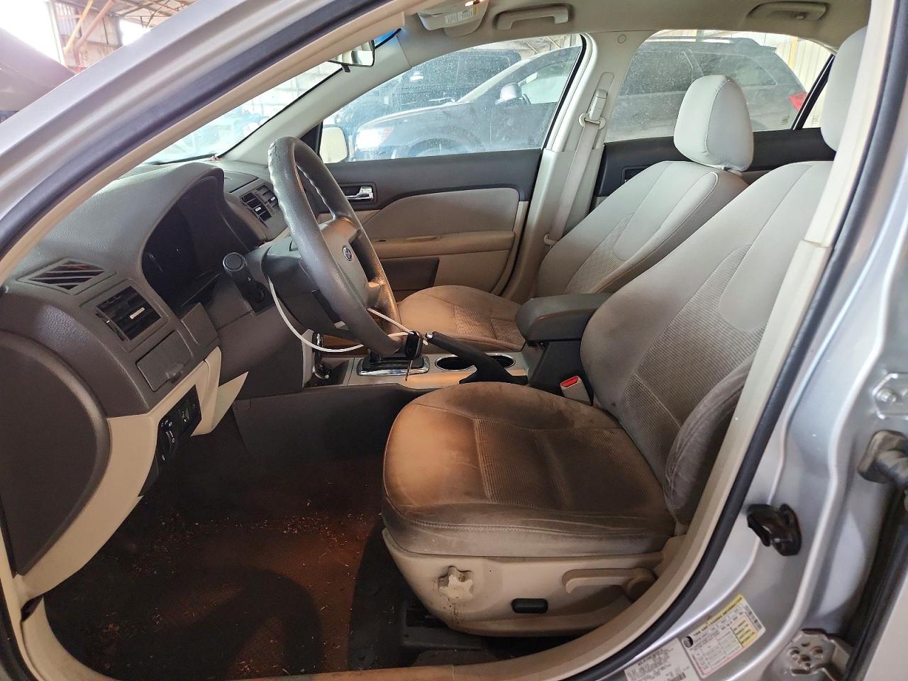 2010 Ford Fusion Se Silver vin: 3FAHP0HA5AR395893