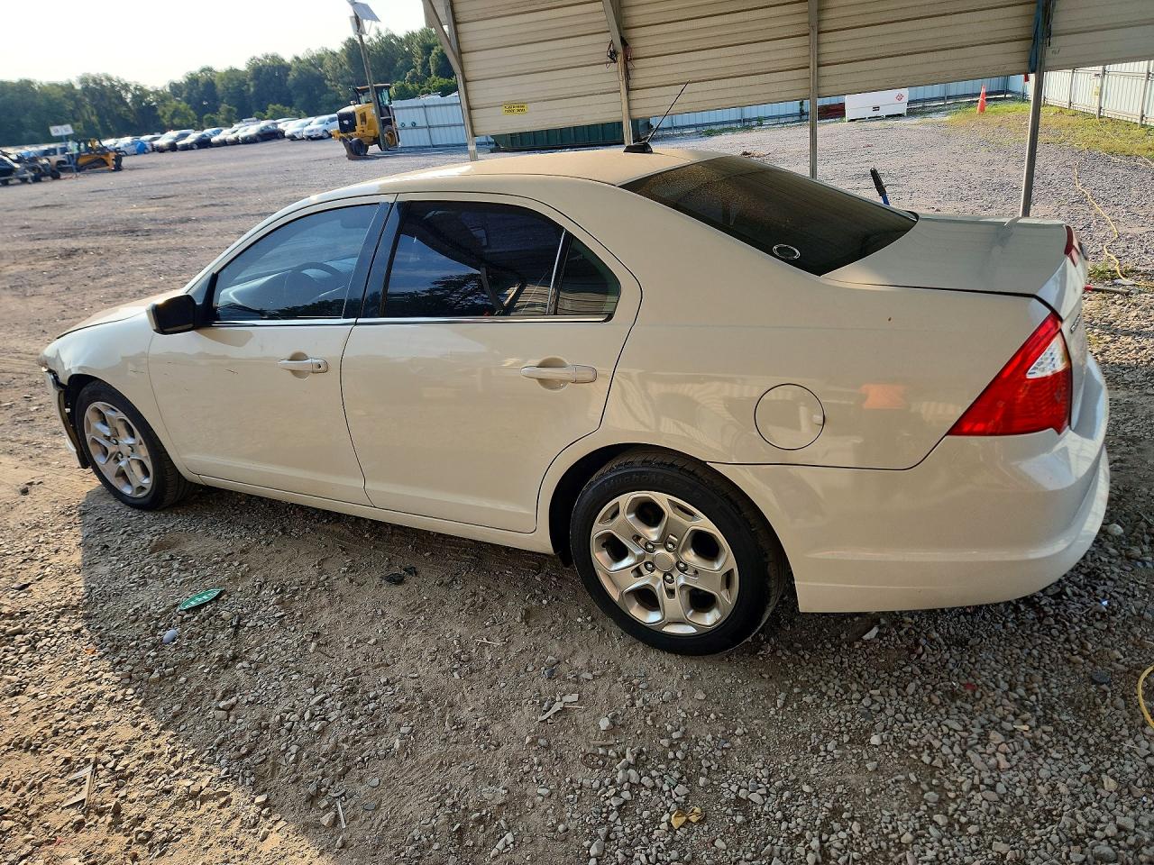 2010 Ford Fusion Se White vin: 3FAHP0HA5AR420565