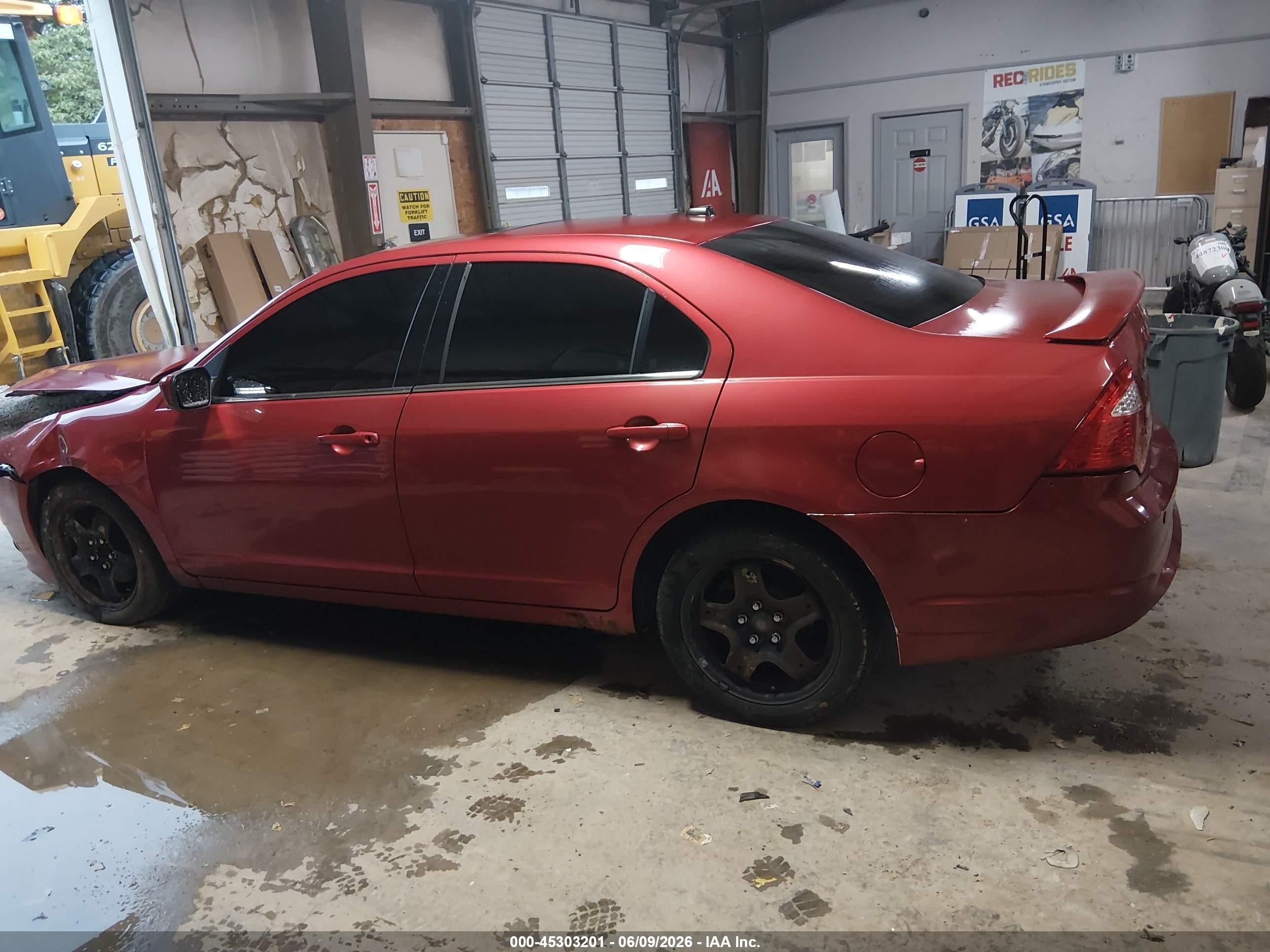 2011 Ford Fusion Se Red vin: 3FAHP0HA5BR104231