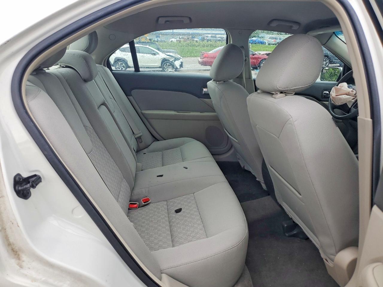 2011 Ford Fusion Se White vin: 3FAHP0HA5BR144101