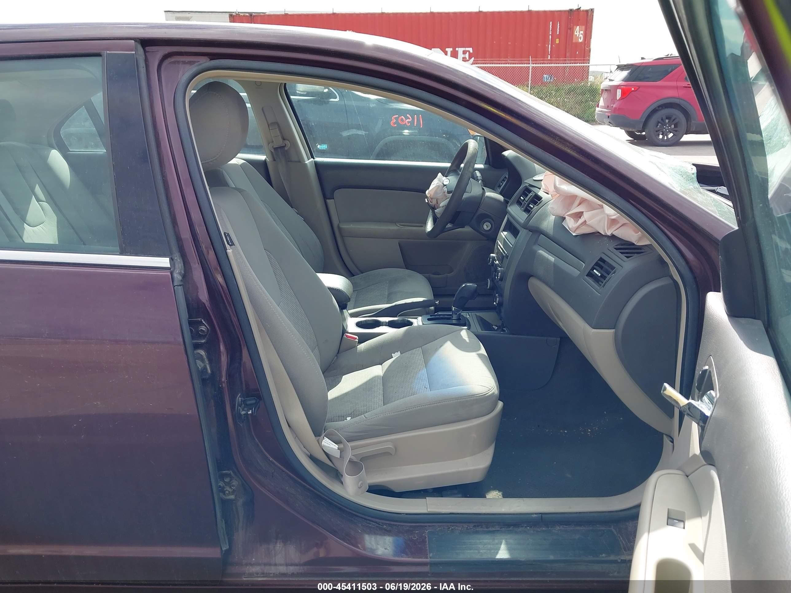 2011 Ford Fusion Se Maroon vin: 3FAHP0HA5BR144499