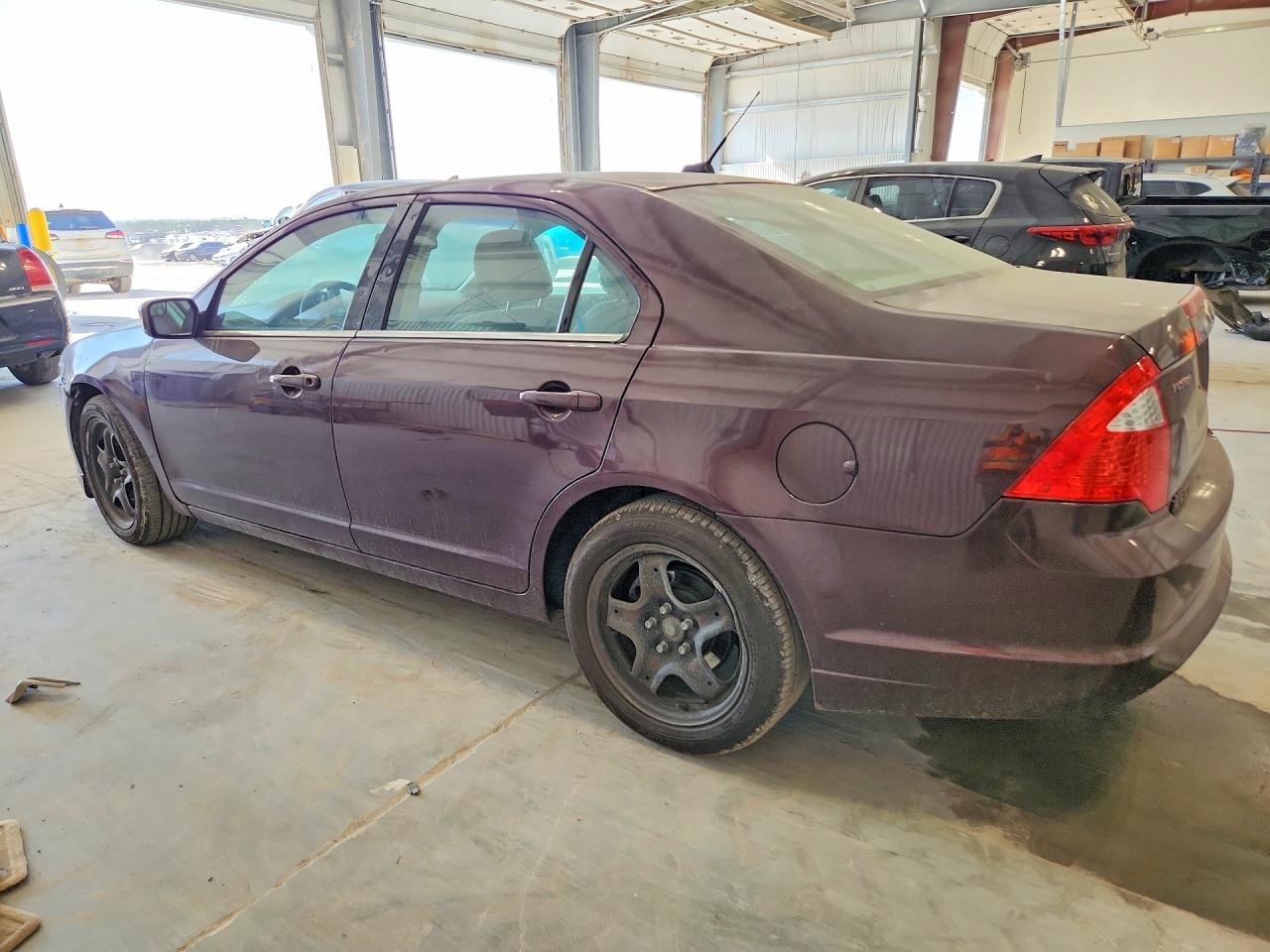2011 Ford Fusion Se Burgundy vin: 3FAHP0HA5BR155034