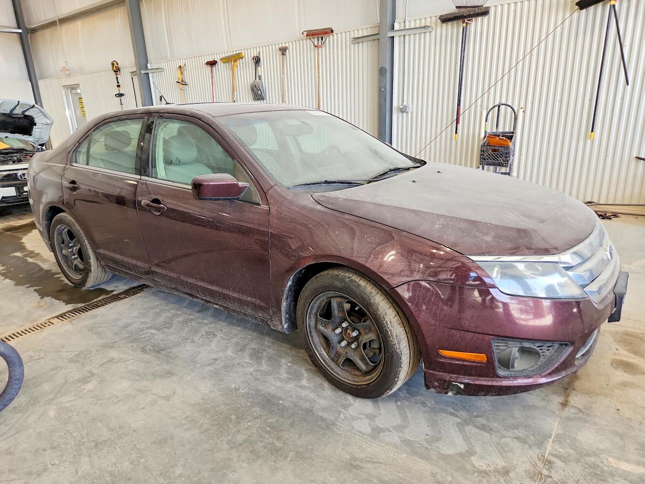 2011 Ford Fusion Se Burgundy vin: 3FAHP0HA5BR155034