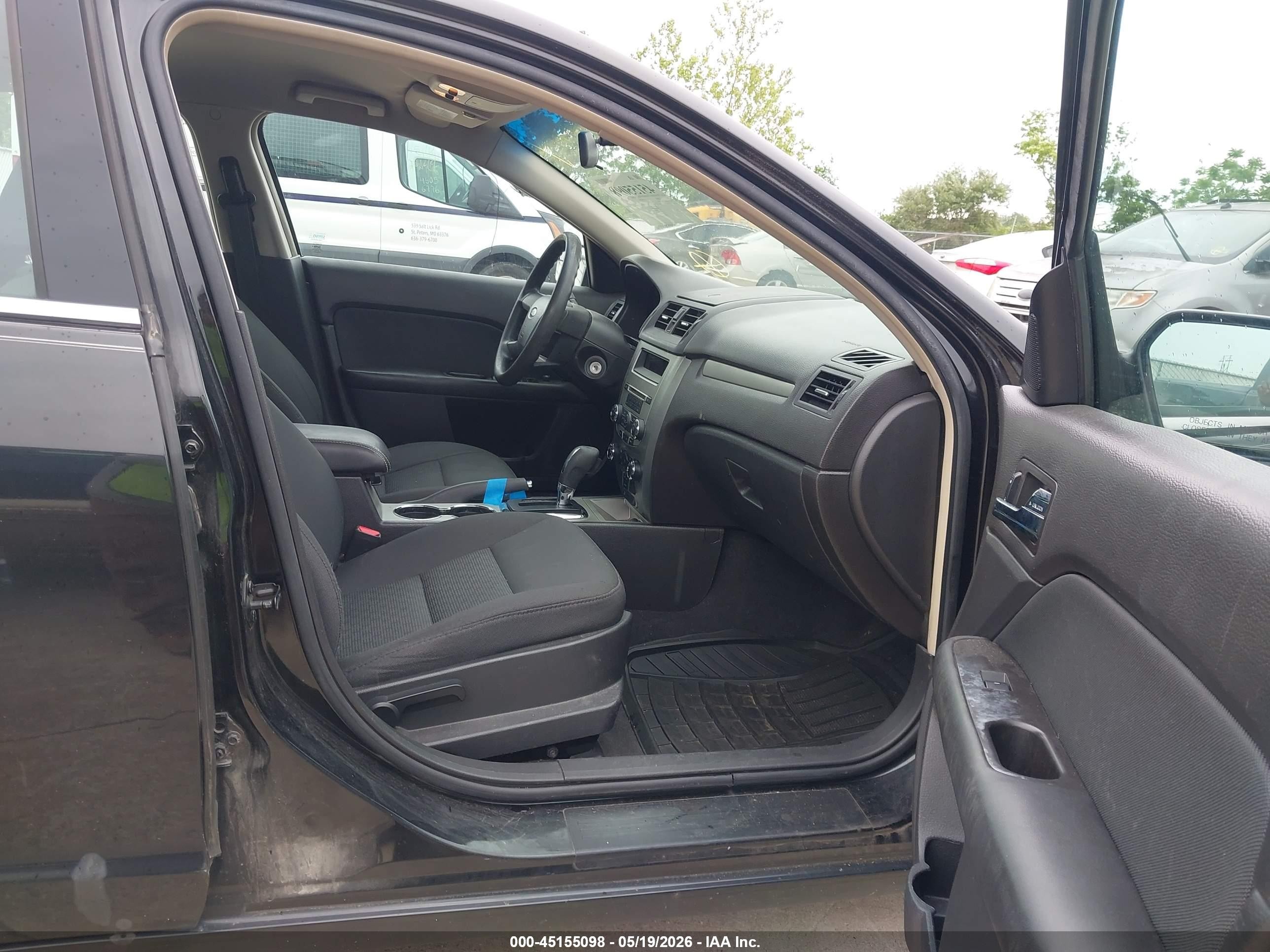 2011 Ford Fusion Se Черный vin: 3FAHP0HA5BR174750