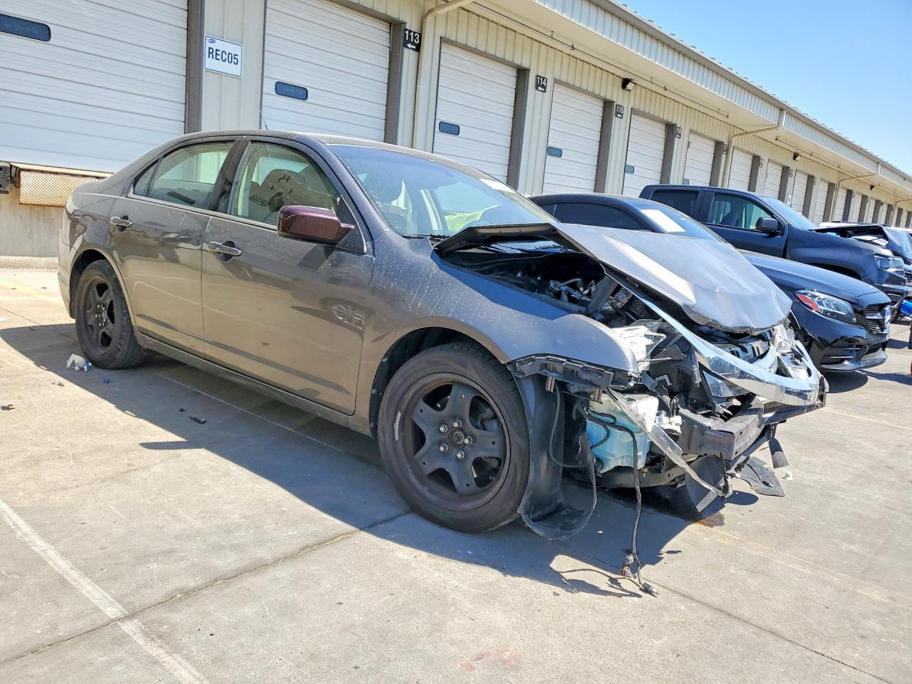 2011 Ford Fusion Charcoal vin: 3FAHP0HA5BR232355