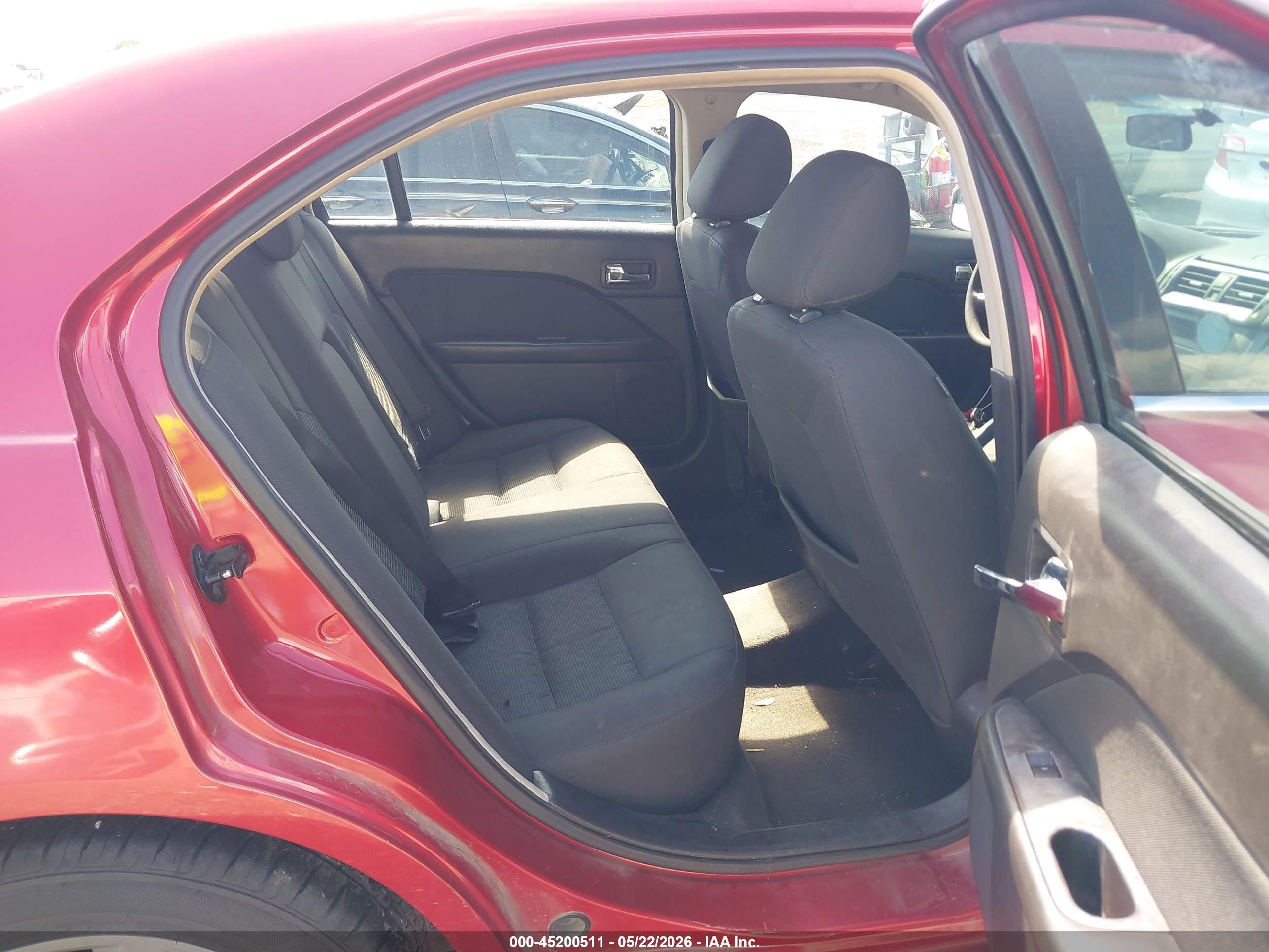 2011 Ford Fusion Se Red vin: 3FAHP0HA5BR261872