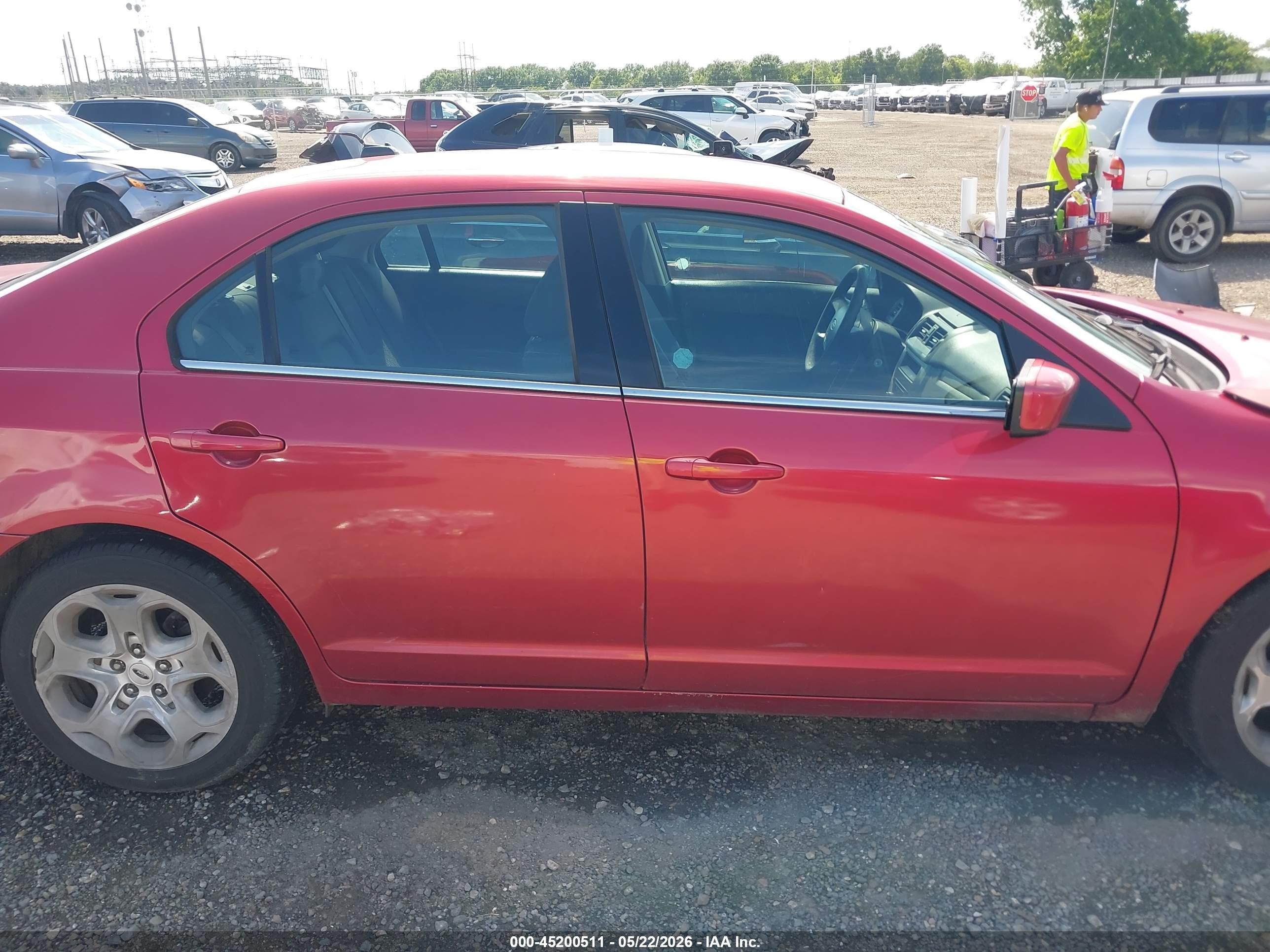 2011 Ford Fusion Se Red vin: 3FAHP0HA5BR261872