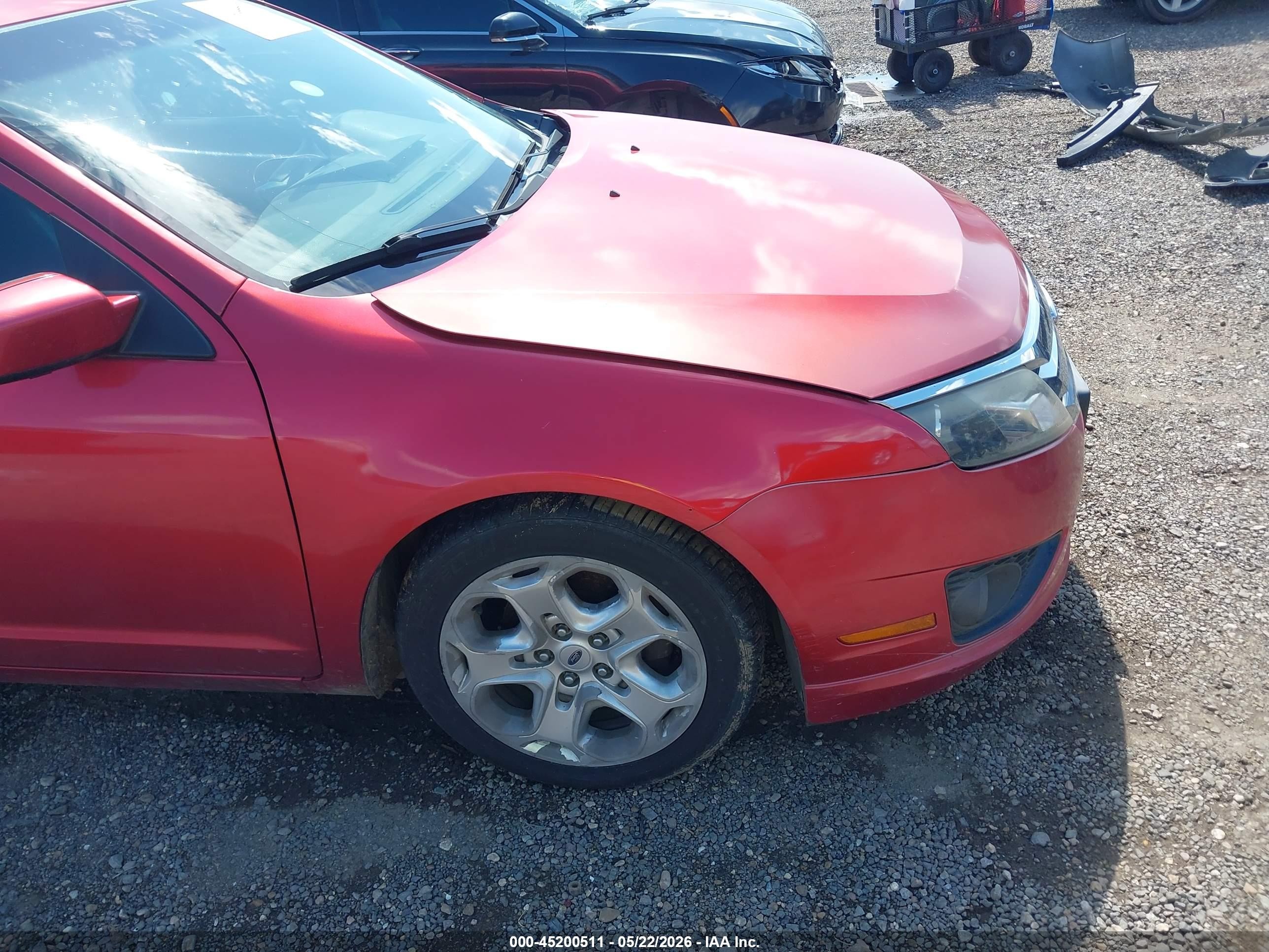 2011 Ford Fusion Se Red vin: 3FAHP0HA5BR261872