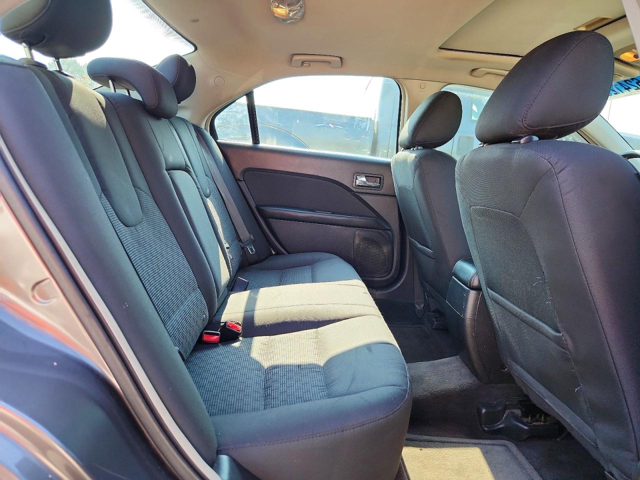 2011 Ford Fusion Se Gray vin: 3FAHP0HA5BR297089