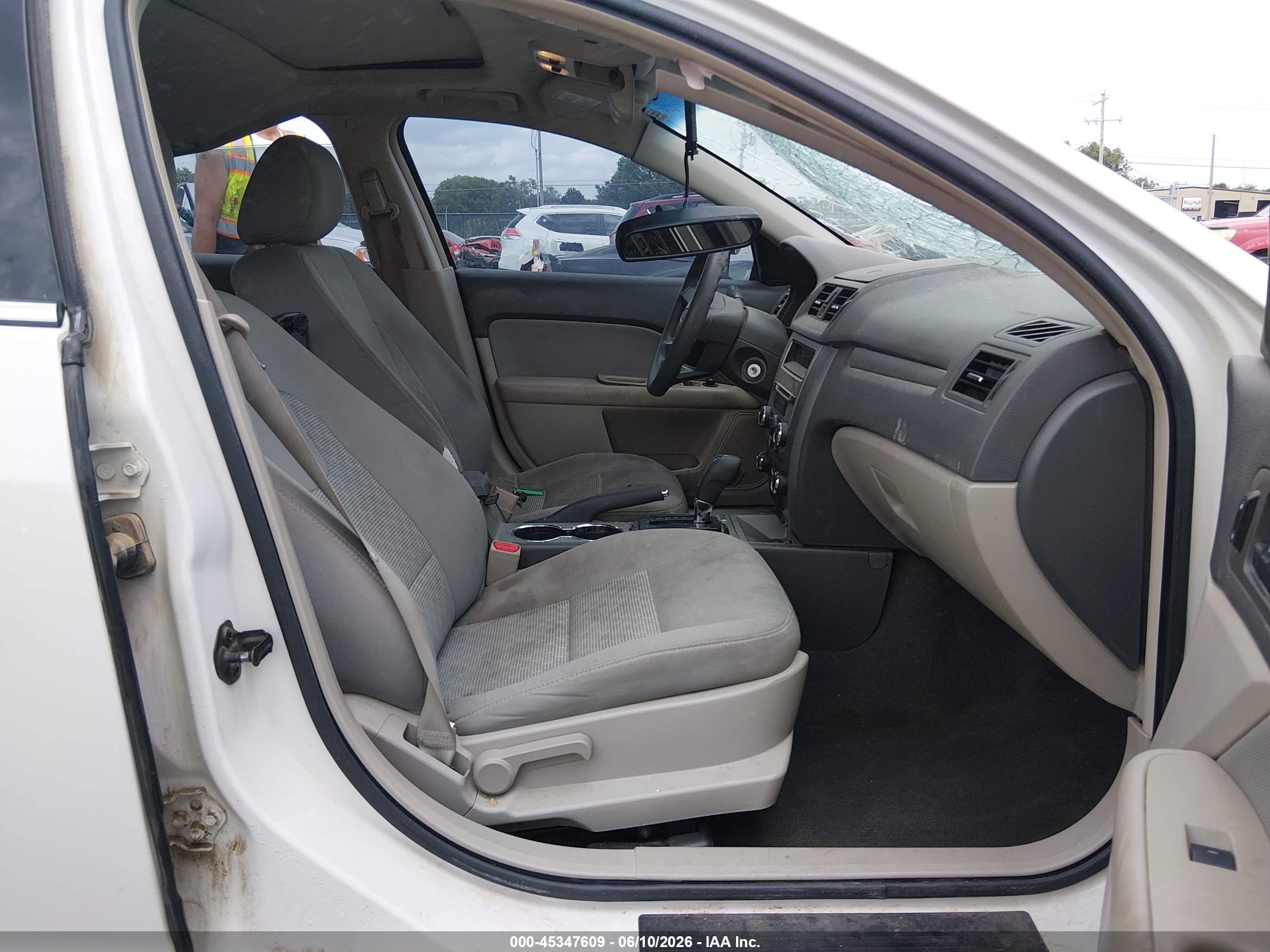 2012 Ford Fusion Se White vin: 3FAHP0HA5CR205111
