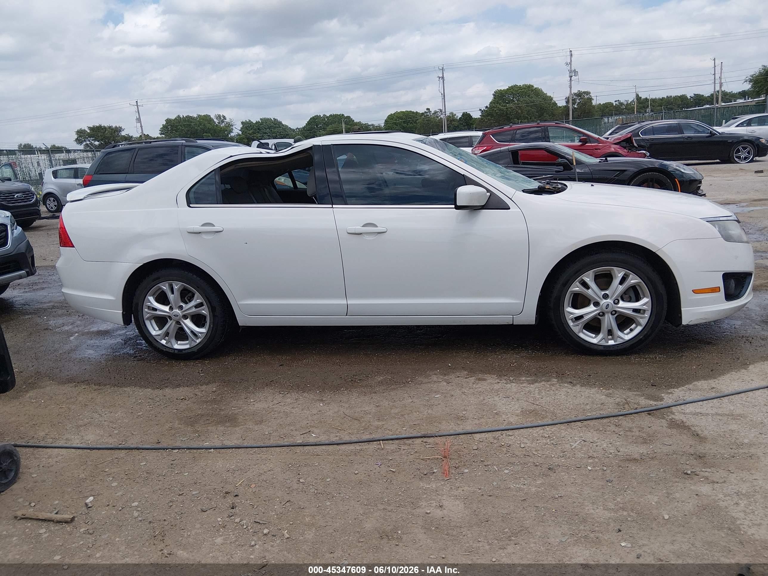 2012 Ford Fusion Se White vin: 3FAHP0HA5CR205111