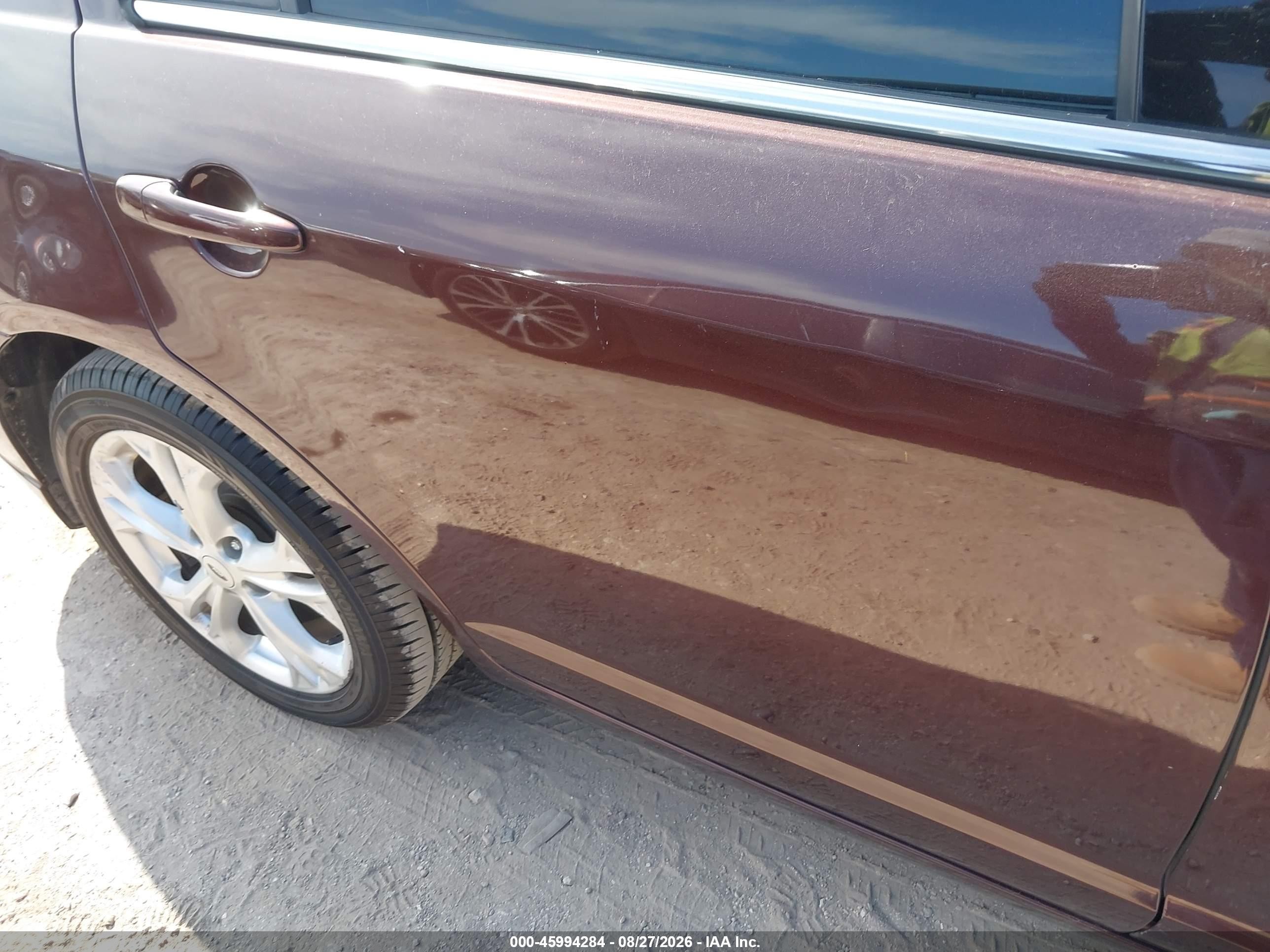 2012 Ford Fusion Se Brown vin: 3FAHP0HA5CR213614