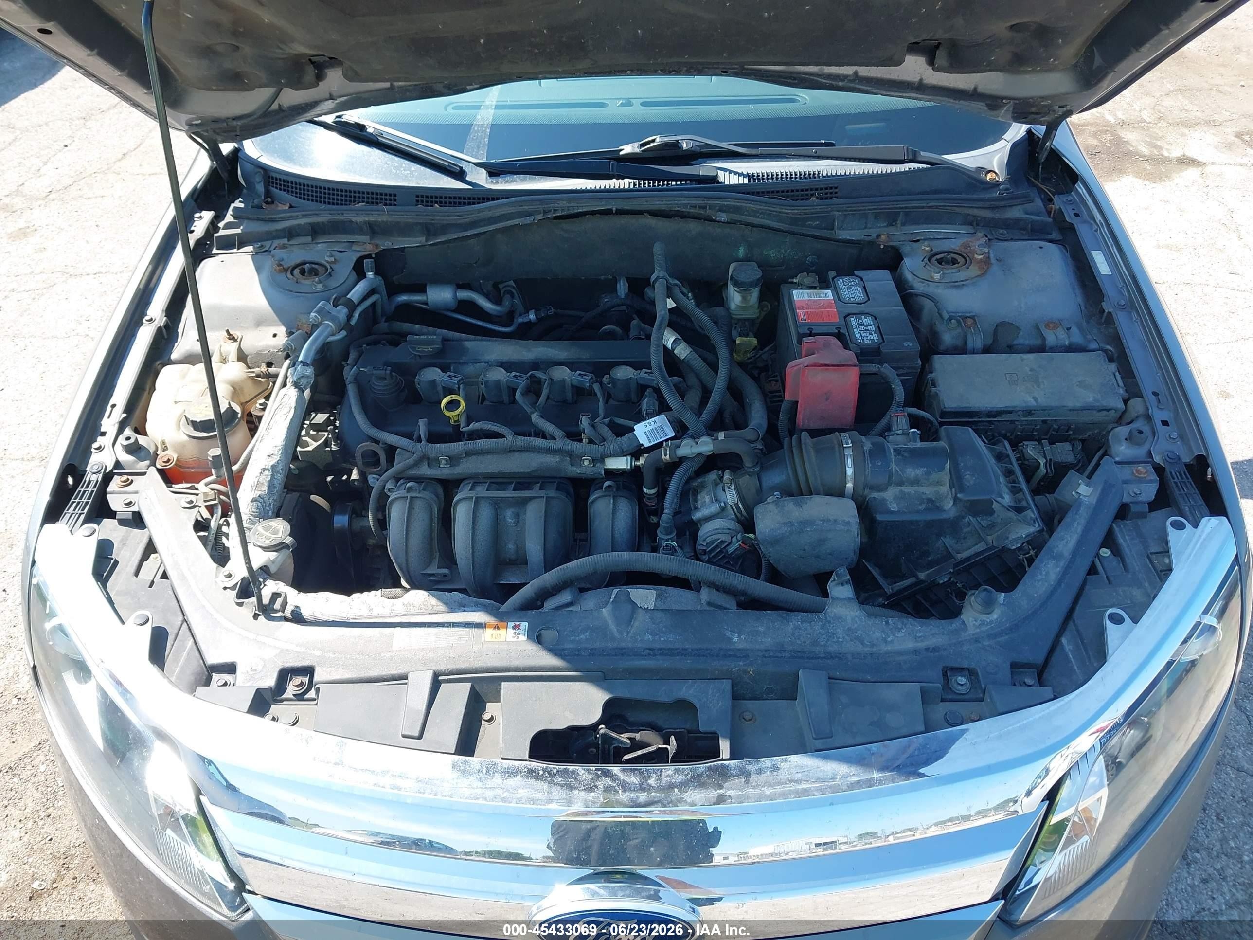 2012 Ford Fusion Se Silver vin: 3FAHP0HA5CR222782