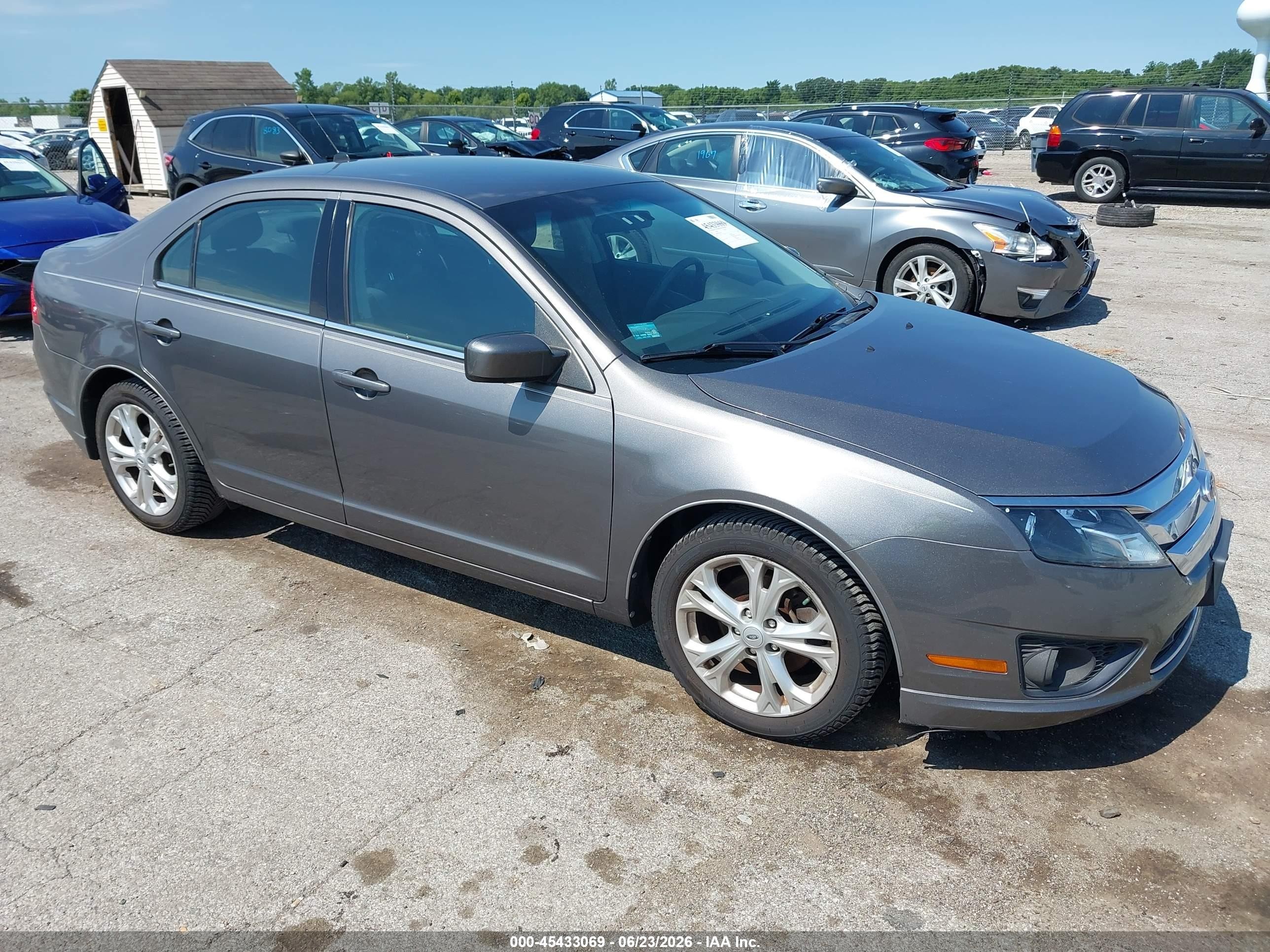 2012 Ford Fusion Se Silver vin: 3FAHP0HA5CR222782
