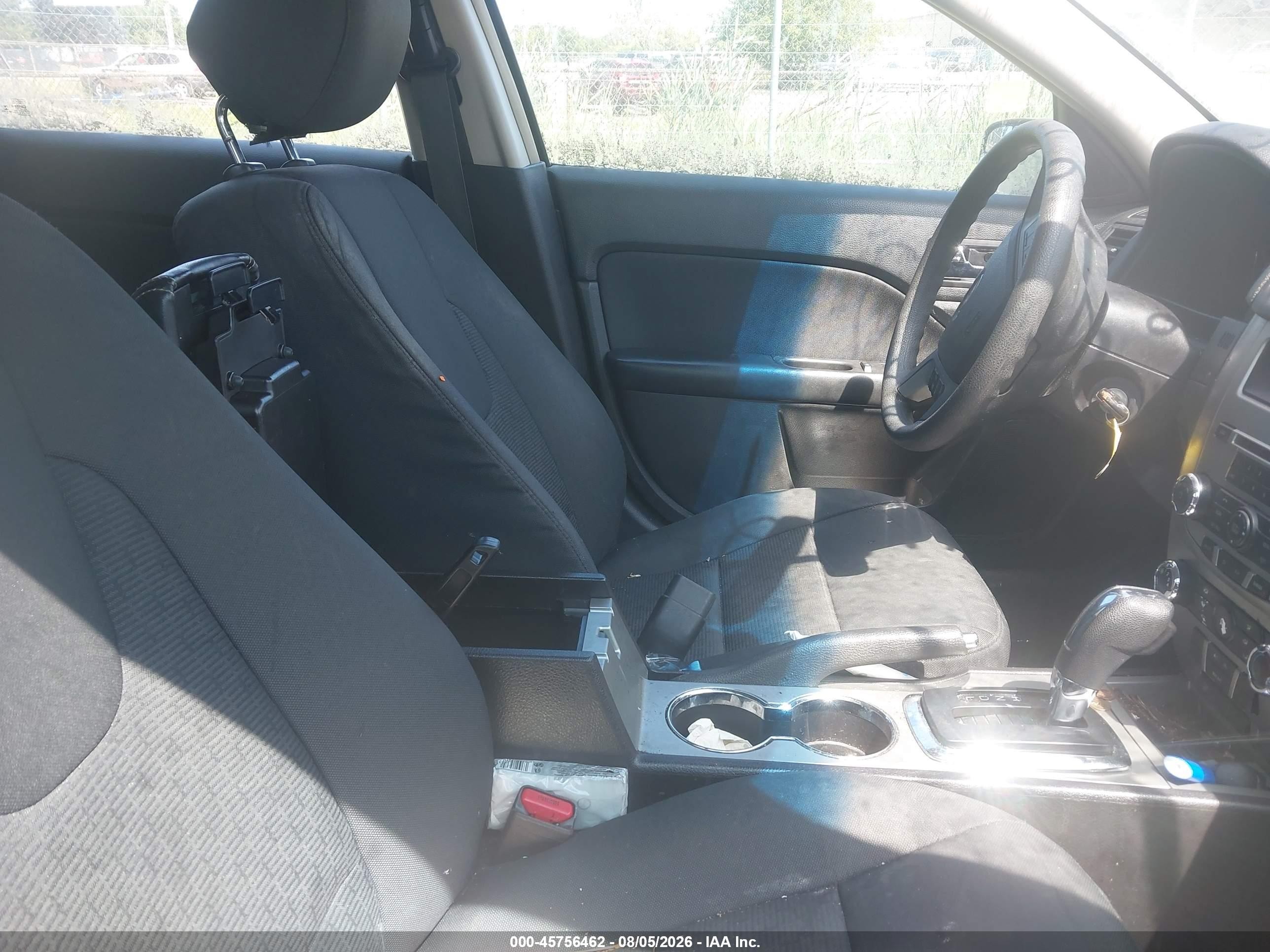2012 Ford Fusion Se Red vin: 3FAHP0HA5CR326799