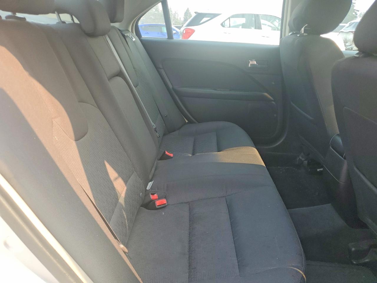 2012 Ford Fusion Se Серебряный vin: 3FAHP0HA5CR341335