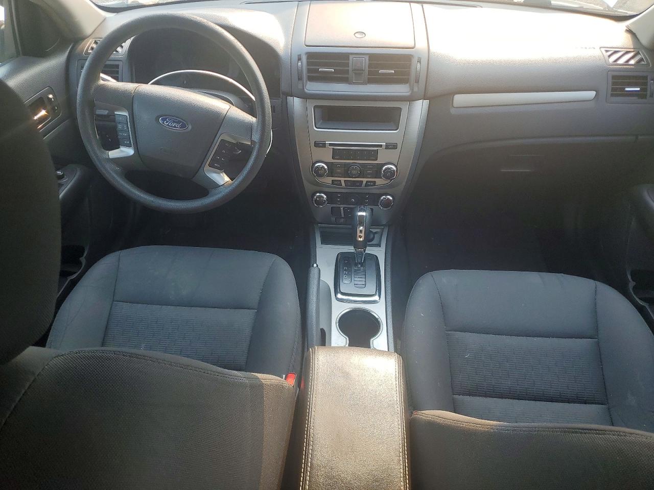 2012 Ford Fusion Se Серебряный vin: 3FAHP0HA5CR341335