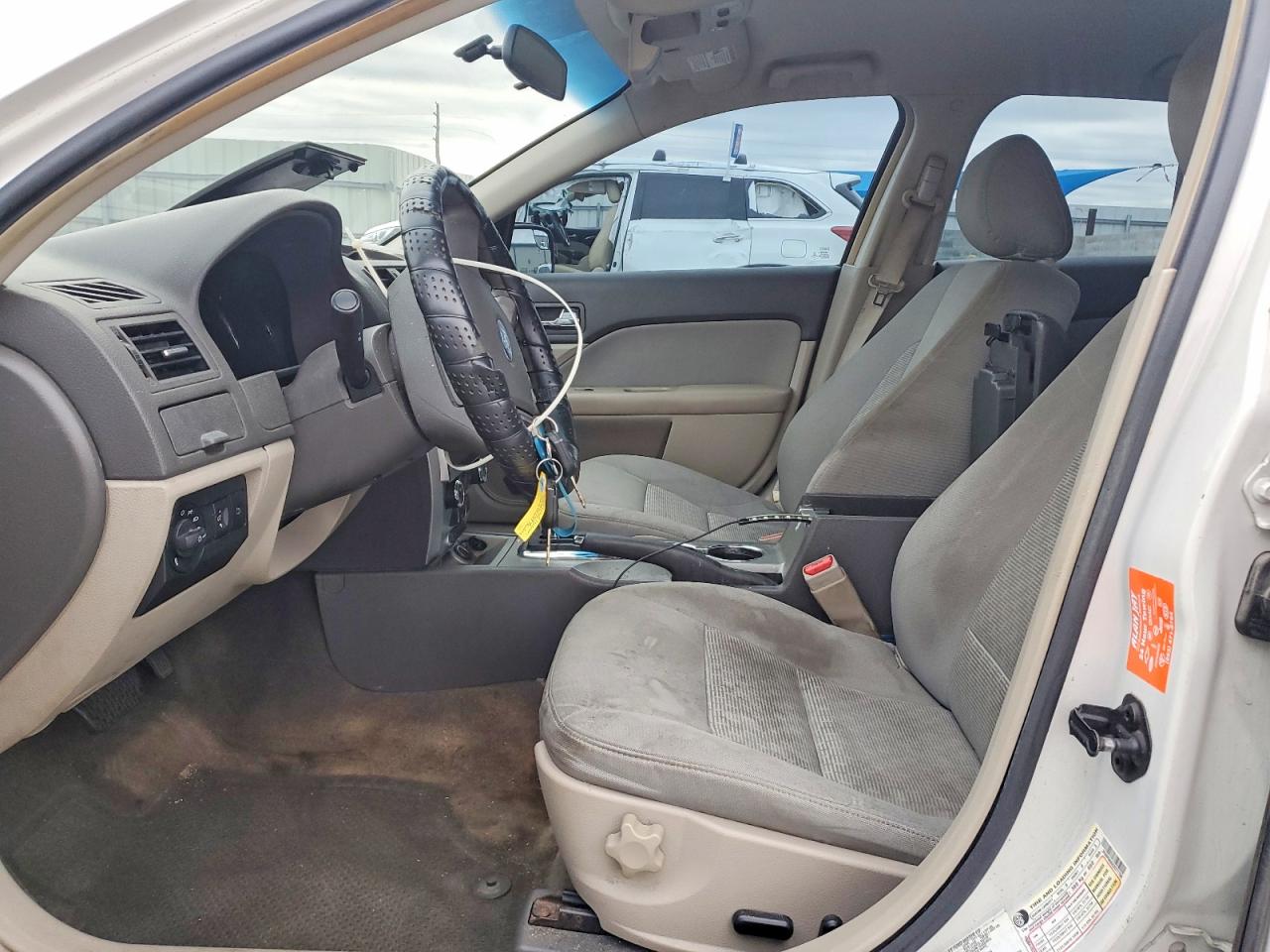2012 Ford Fusion Se White vin: 3FAHP0HA5CR377798