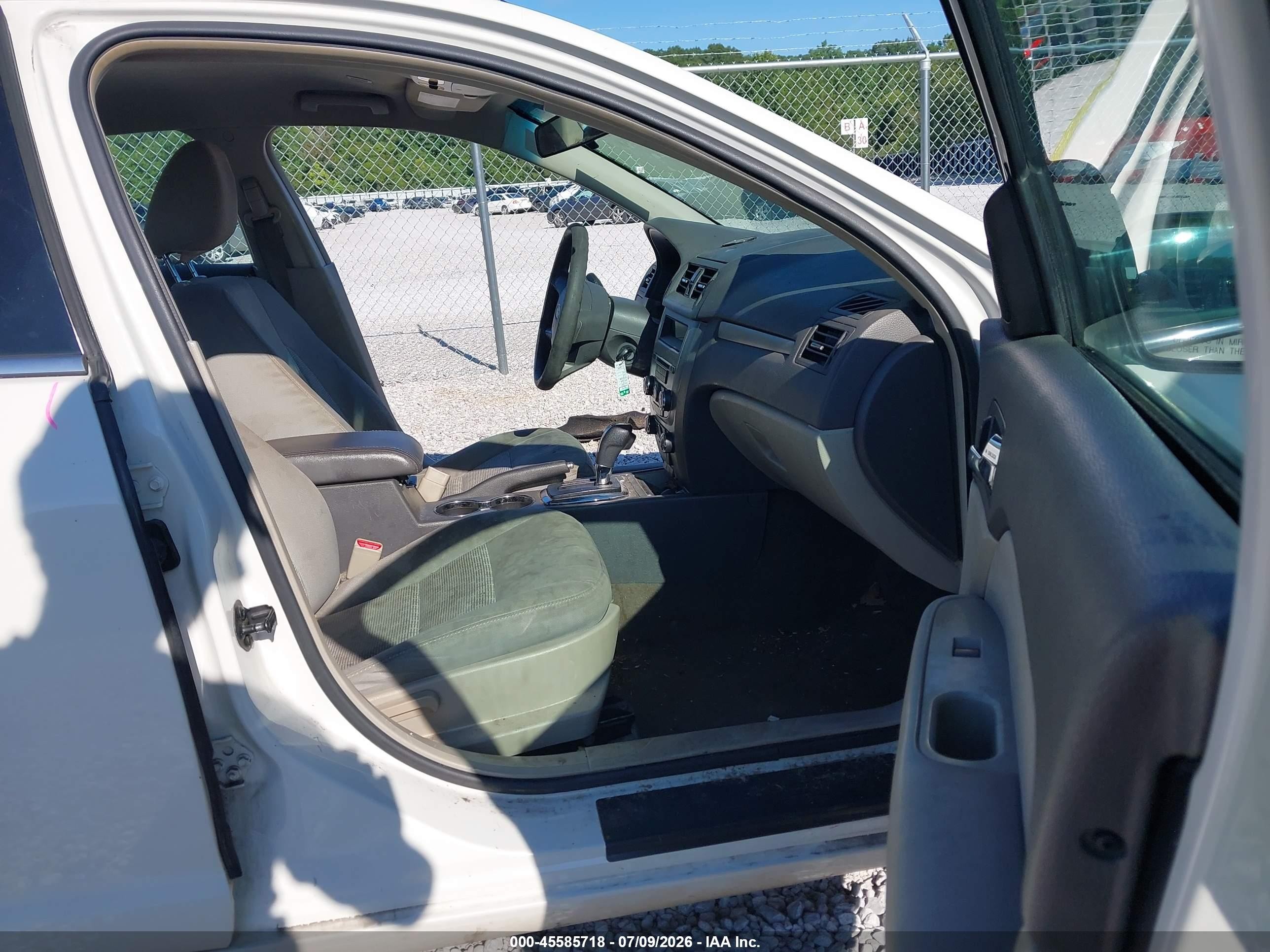 2012 Ford Fusion Se White vin: 3FAHP0HA5CR406779