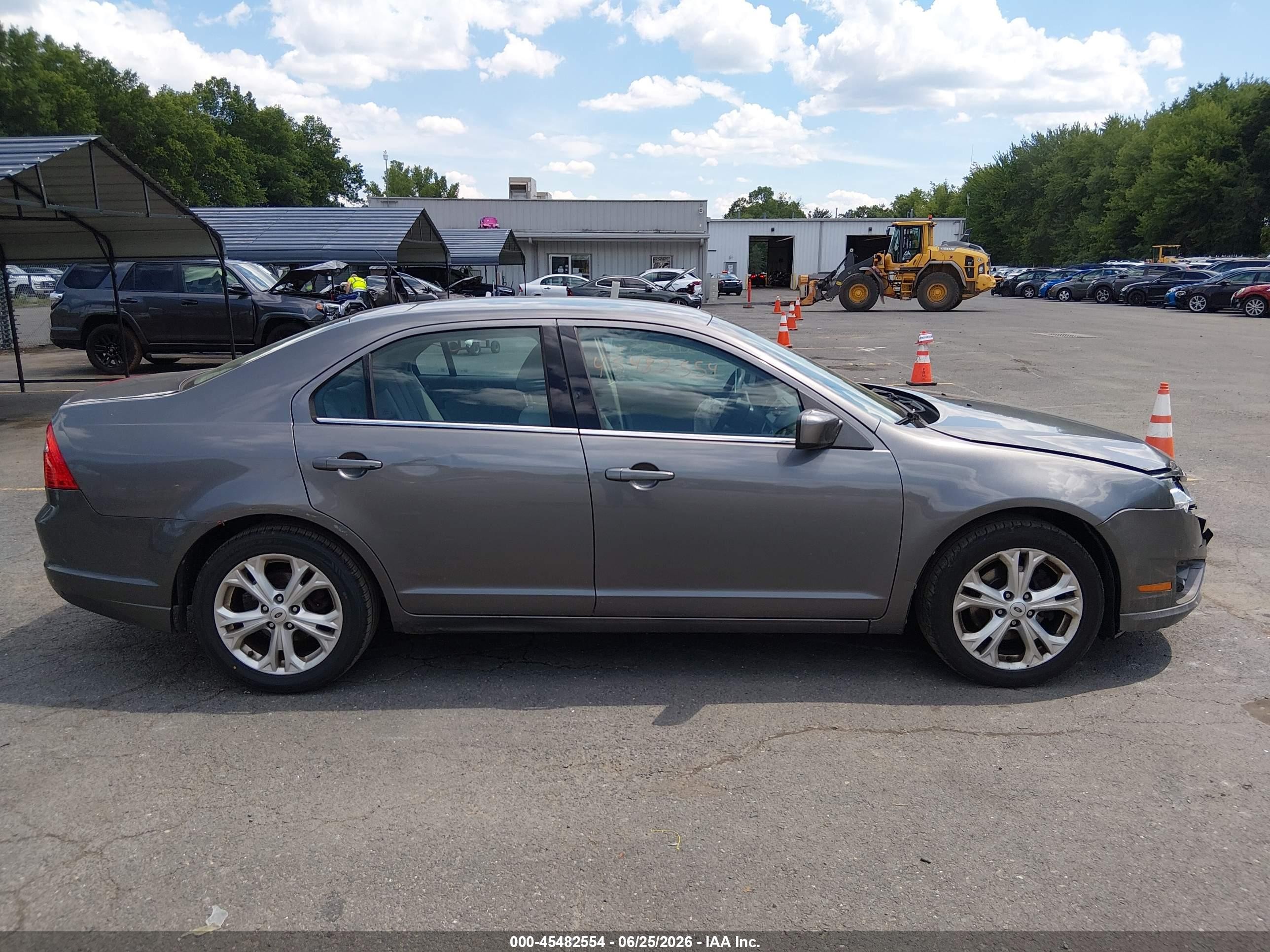 2012 Ford Fusion Se Gray vin: 3FAHP0HA5CR446487