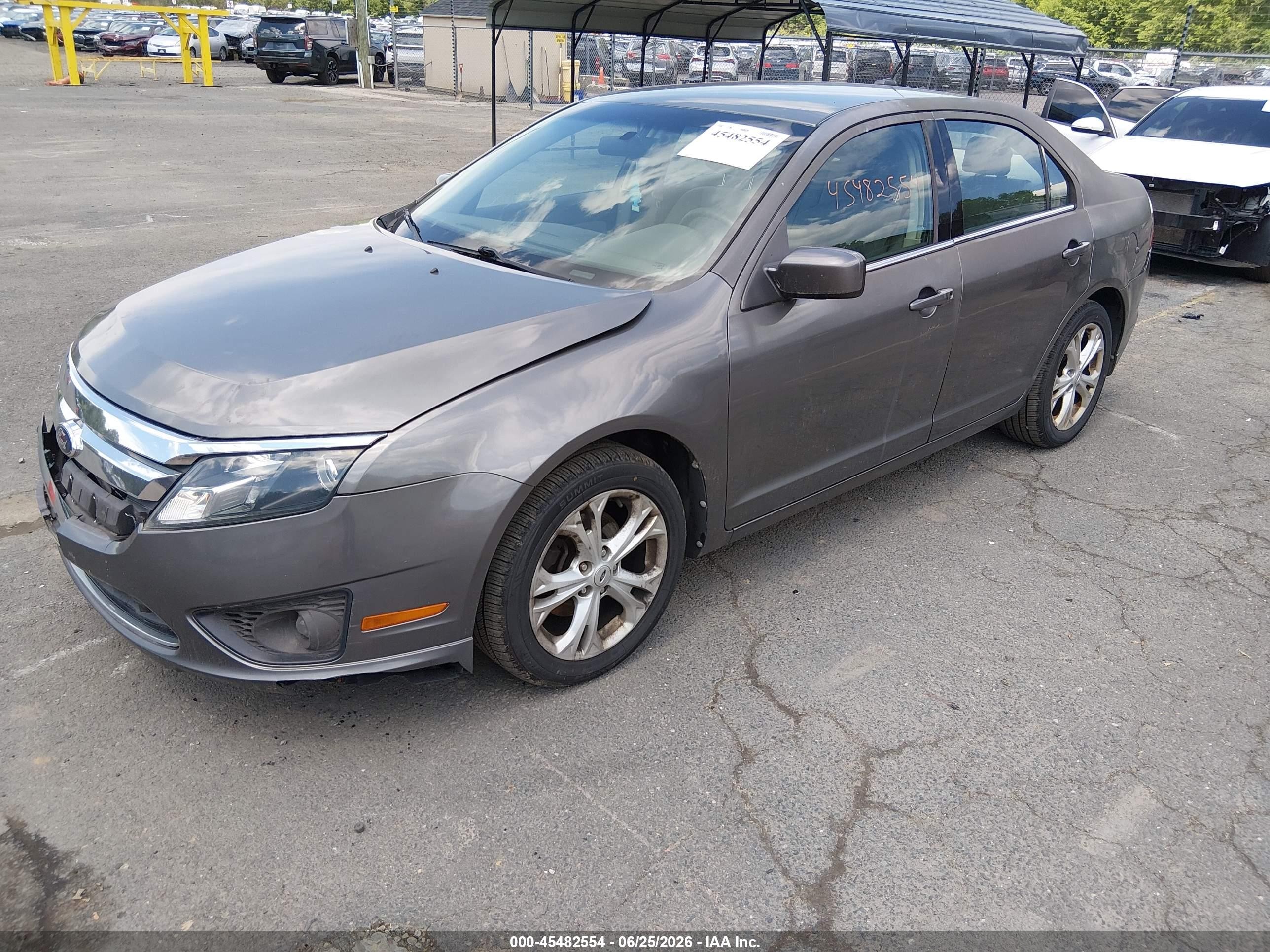 2012 Ford Fusion Se Gray vin: 3FAHP0HA5CR446487