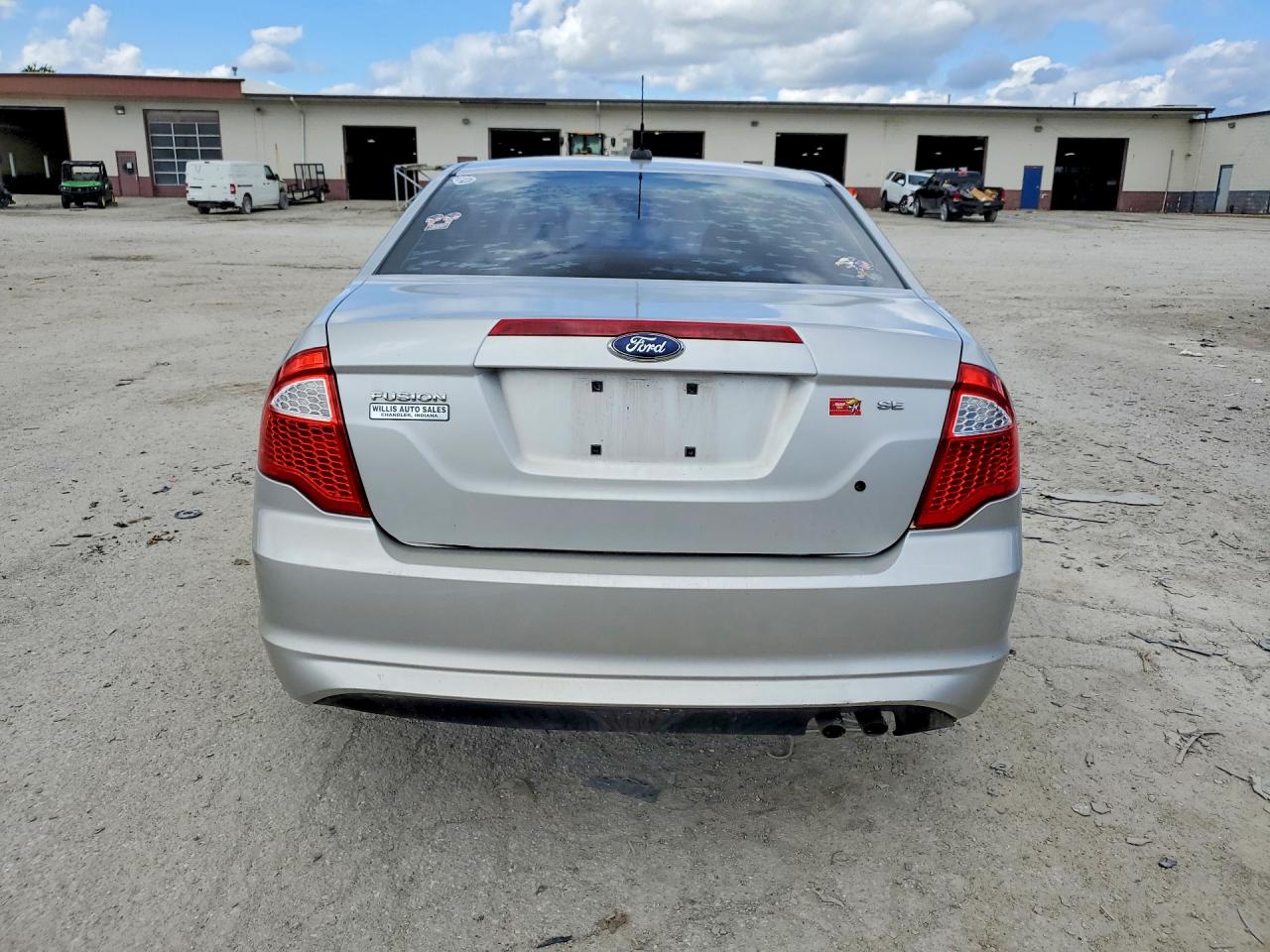 2010 Ford Fusion Se Silver vin: 3FAHP0HA6AR128827