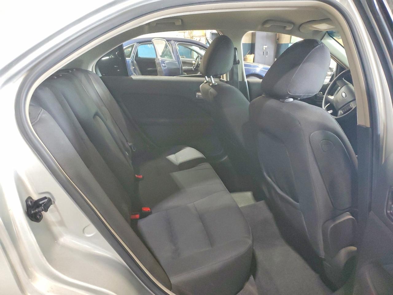 2010 Ford Fusion Se Серебряный vin: 3FAHP0HA6AR139911