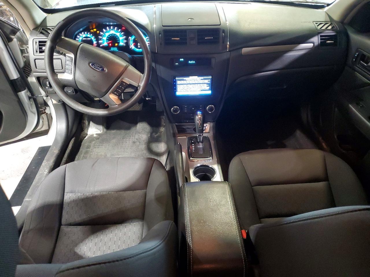 2010 Ford Fusion Se Серебряный vin: 3FAHP0HA6AR139911