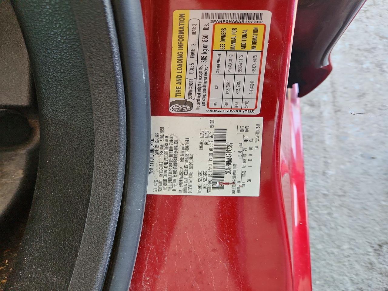 2010 Ford Fusion Se Red vin: 3FAHP0HA6AR192382